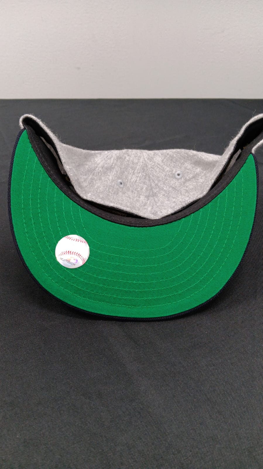 🧢 Wholesale Bulk Hat Box – 20 Premium Hats (HAT-1001)