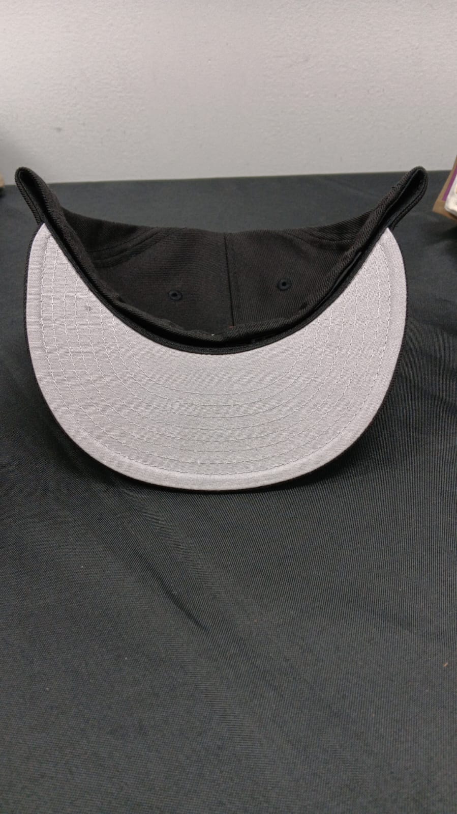 🧢 Wholesale Bulk Hat Box – 20 Premium Hats (HAT-1002)