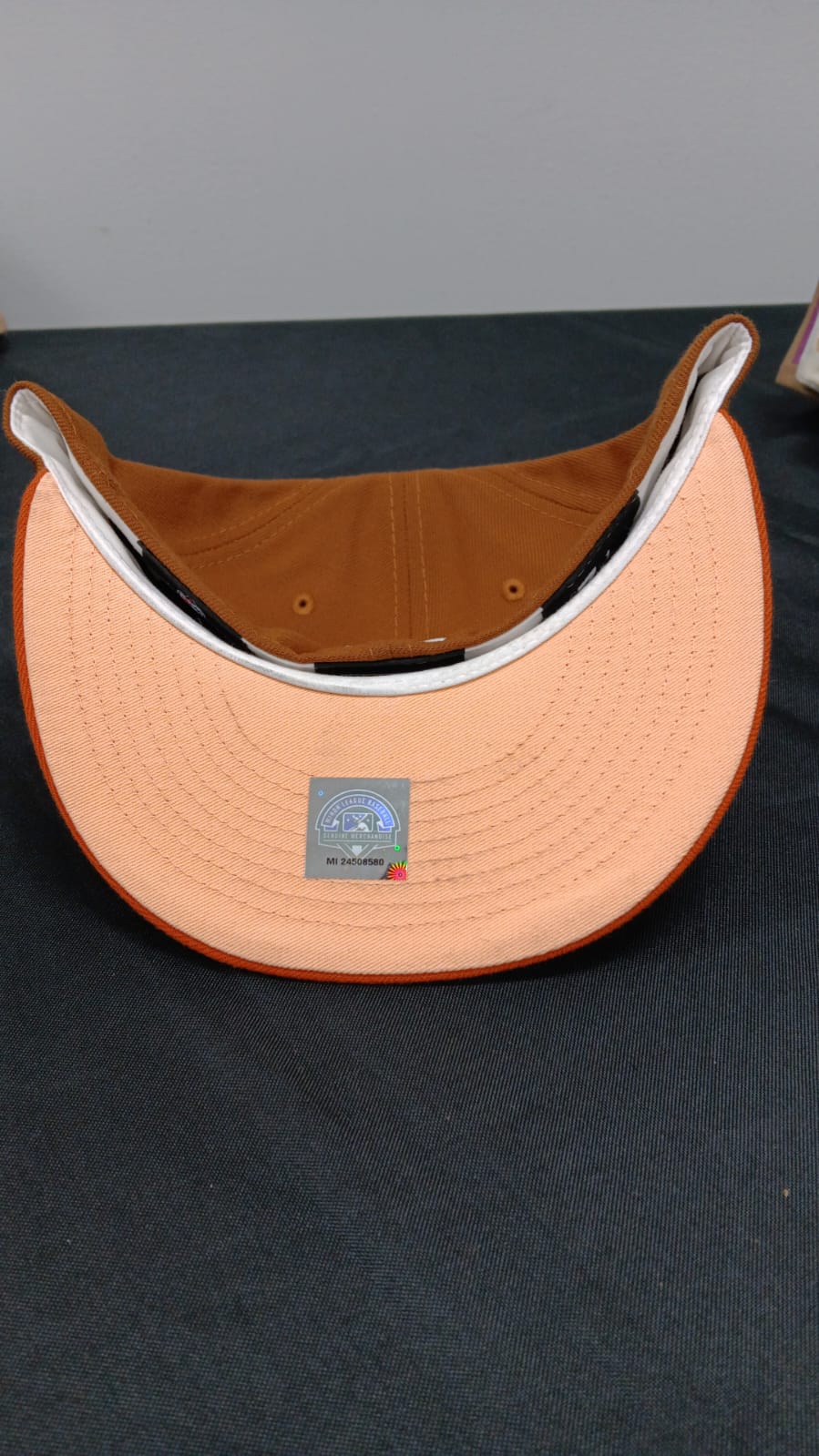🧢 Wholesale Bulk Hat Box – 20 Premium Hats (HAT-1002)
