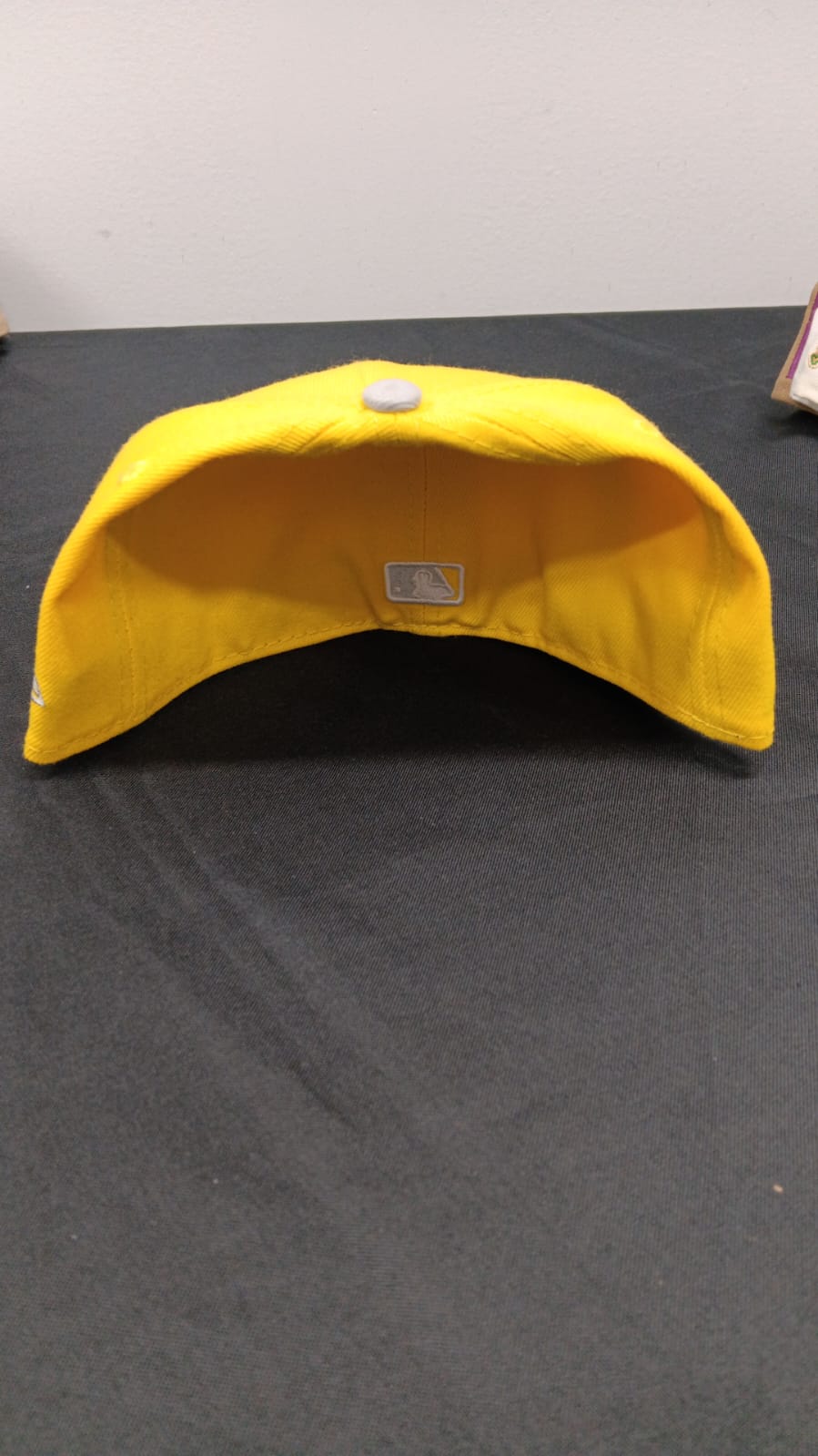 🧢 Wholesale Bulk Hat Box – 20 Premium Hats (HAT-1002)