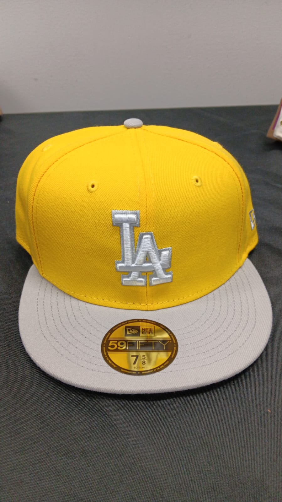 🧢 Wholesale Bulk Hat Box – 20 Premium Hats (HAT-1002)