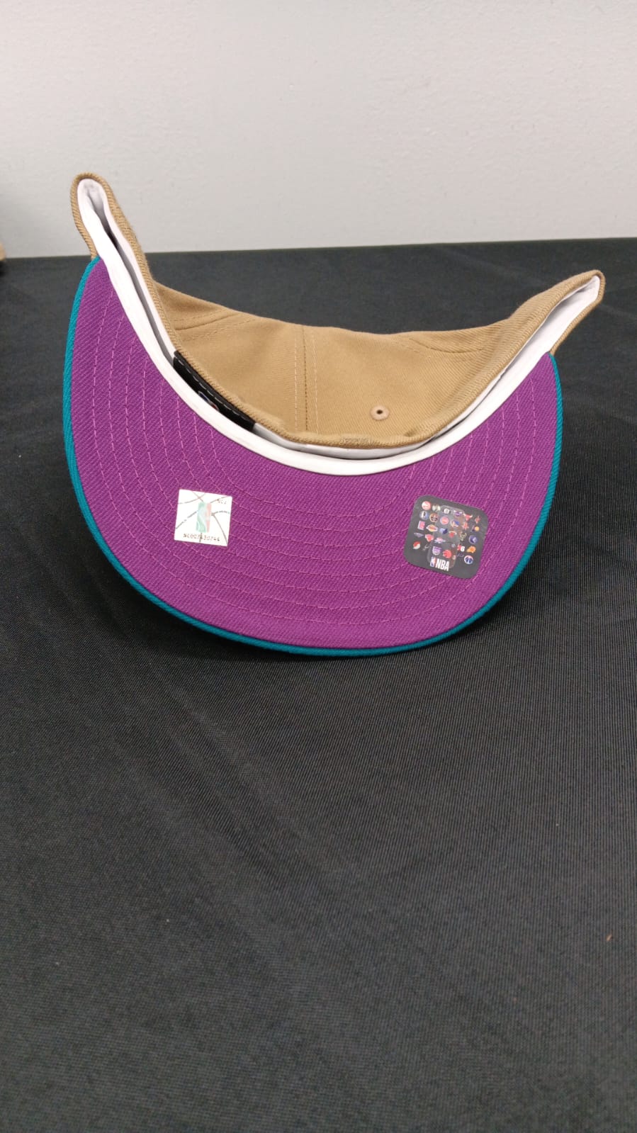 🧢 Wholesale Bulk Hat Box – 20 Premium Hats (HAT-1002)