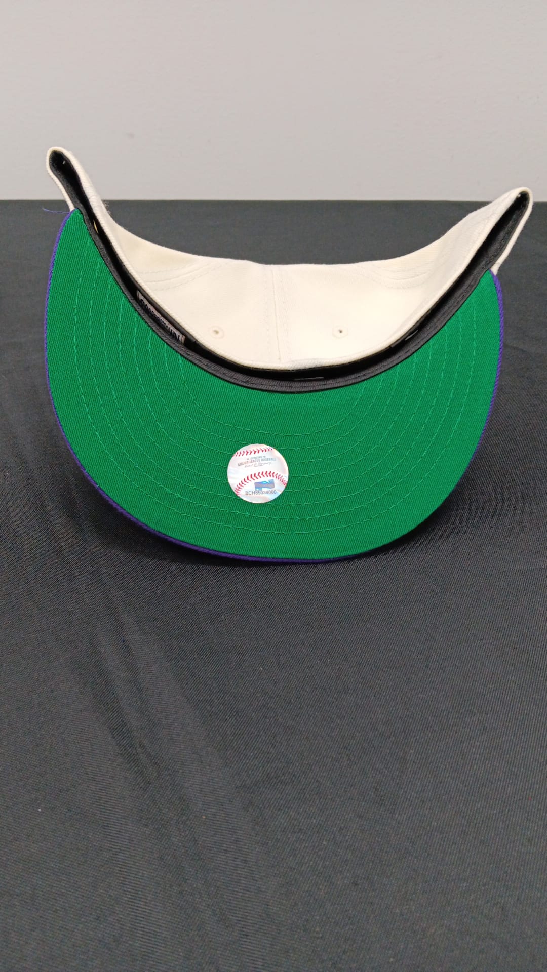 🧢 Wholesale Bulk Hat Box – 20 Premium Hats (HAT-1004)