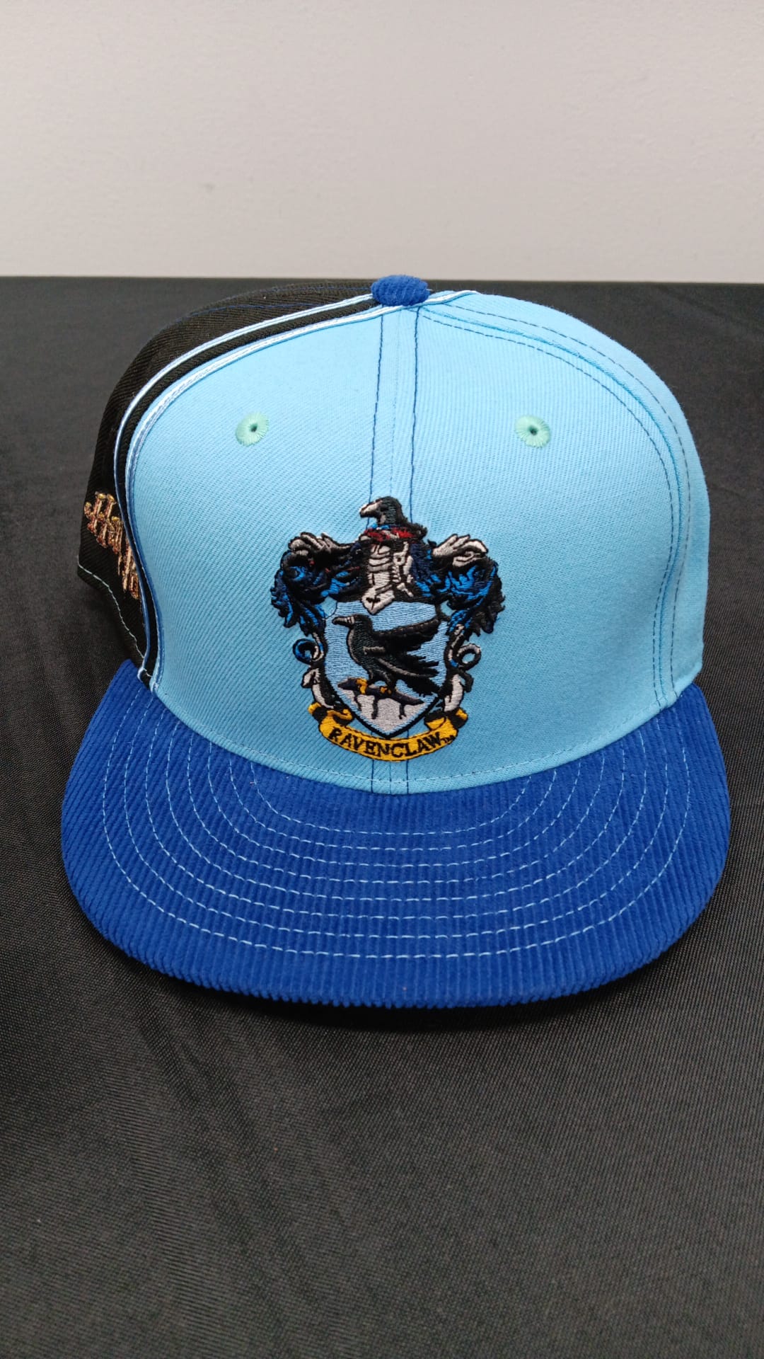 🧢 Wholesale Bulk Hat Box – 20 Premium Hats (HAT-1005)