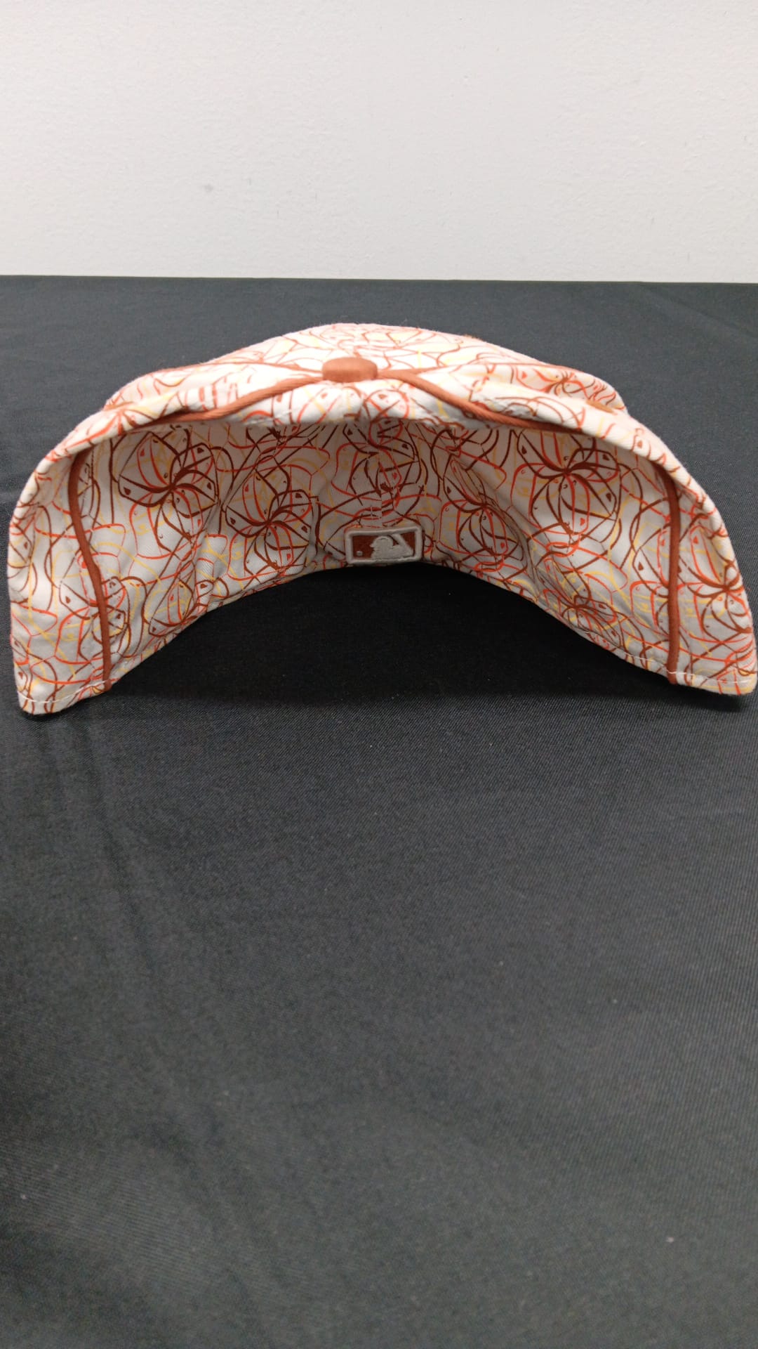 🧢 Wholesale Bulk Hat Box – 20 Premium Hats (HAT-1005)