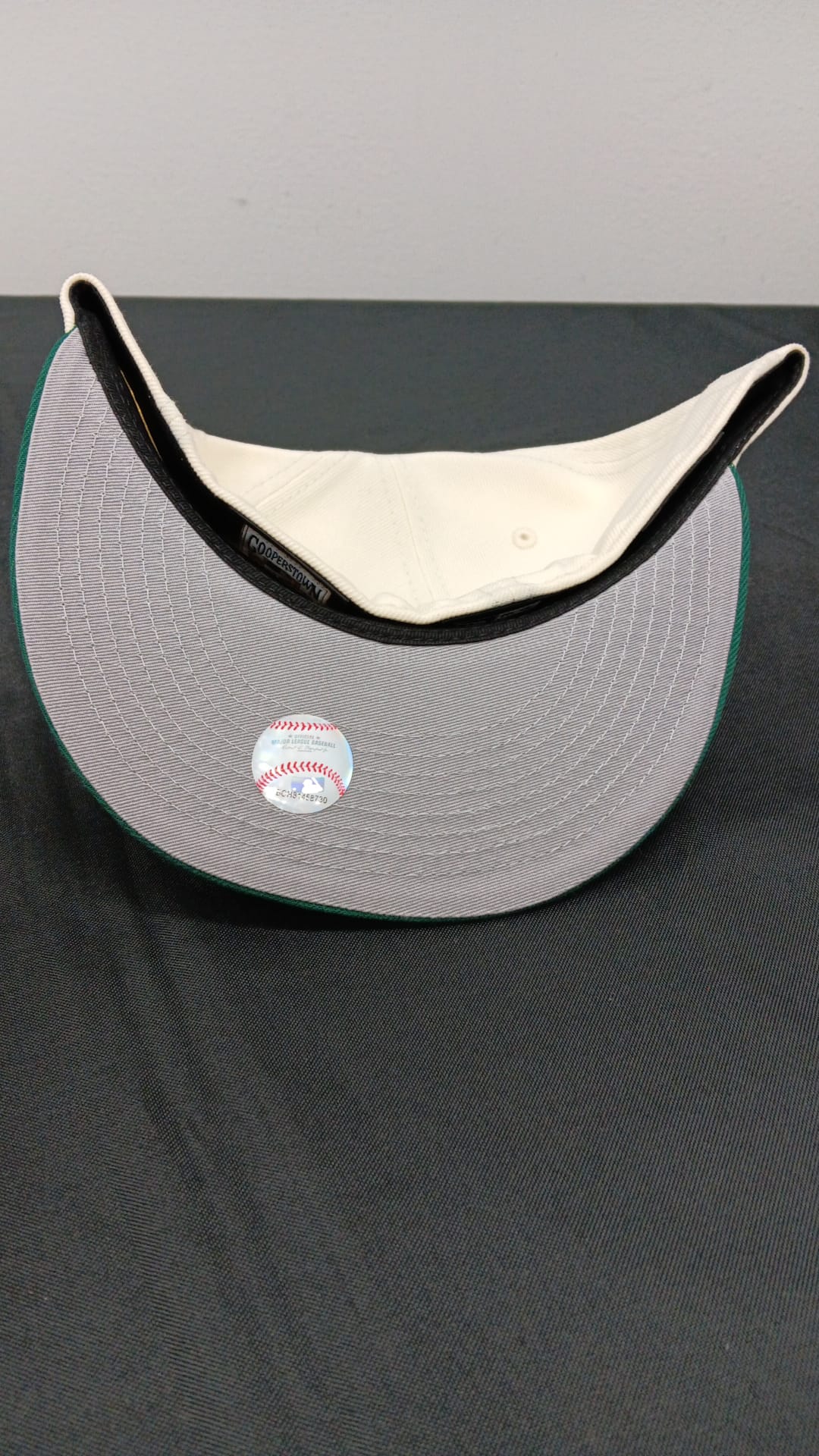 🧢 Wholesale Bulk Hat Box – 20 Premium Hats (HAT-1006)