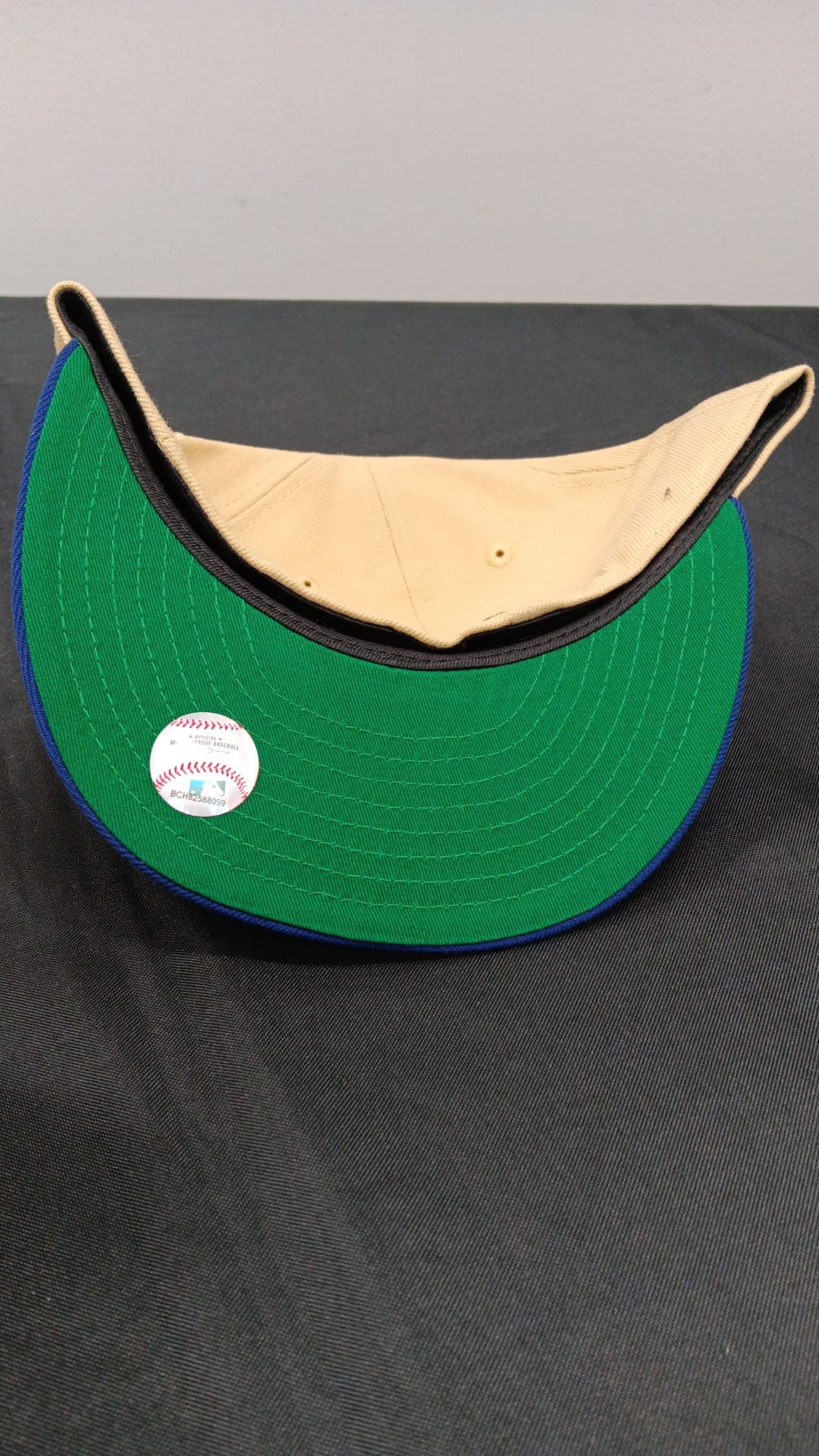 🧢 Wholesale Bulk Hat Box – 20 Premium Hats (HAT-1006)