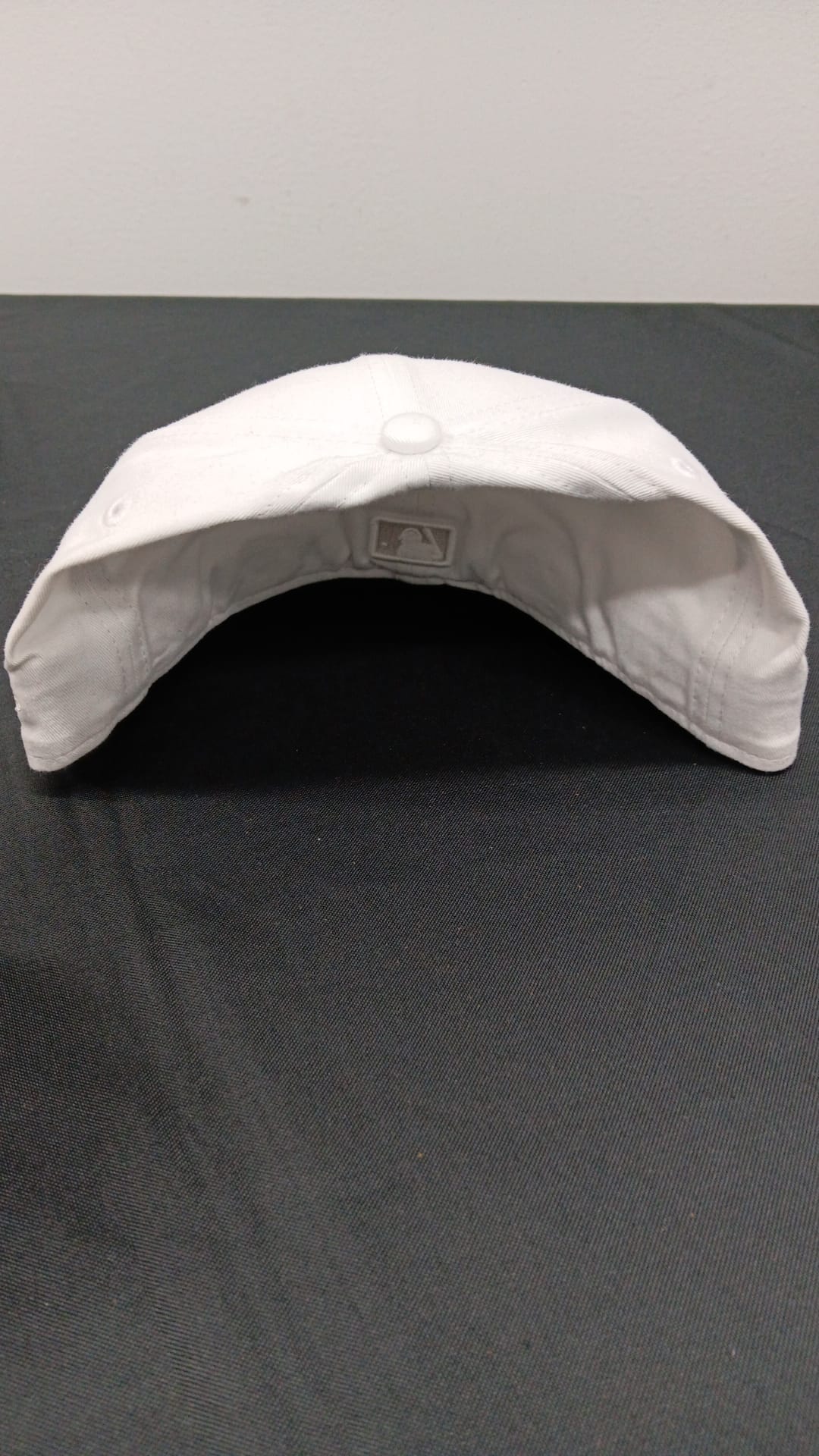 🧢 Wholesale Bulk Hat Box – 20 Premium Hats (HAT-1006)
