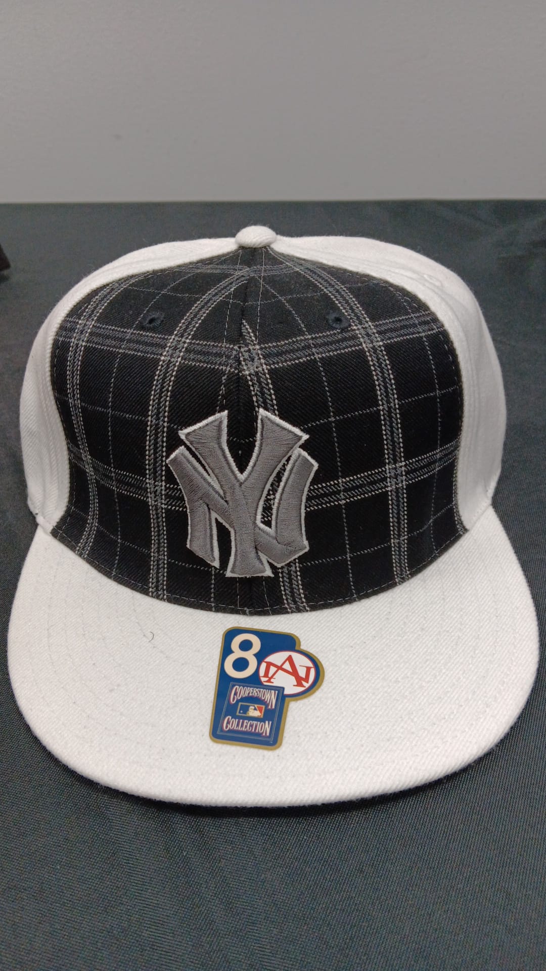 🧢 Wholesale Bulk Hat Box – 20 Premium Hats (HAT-1009)