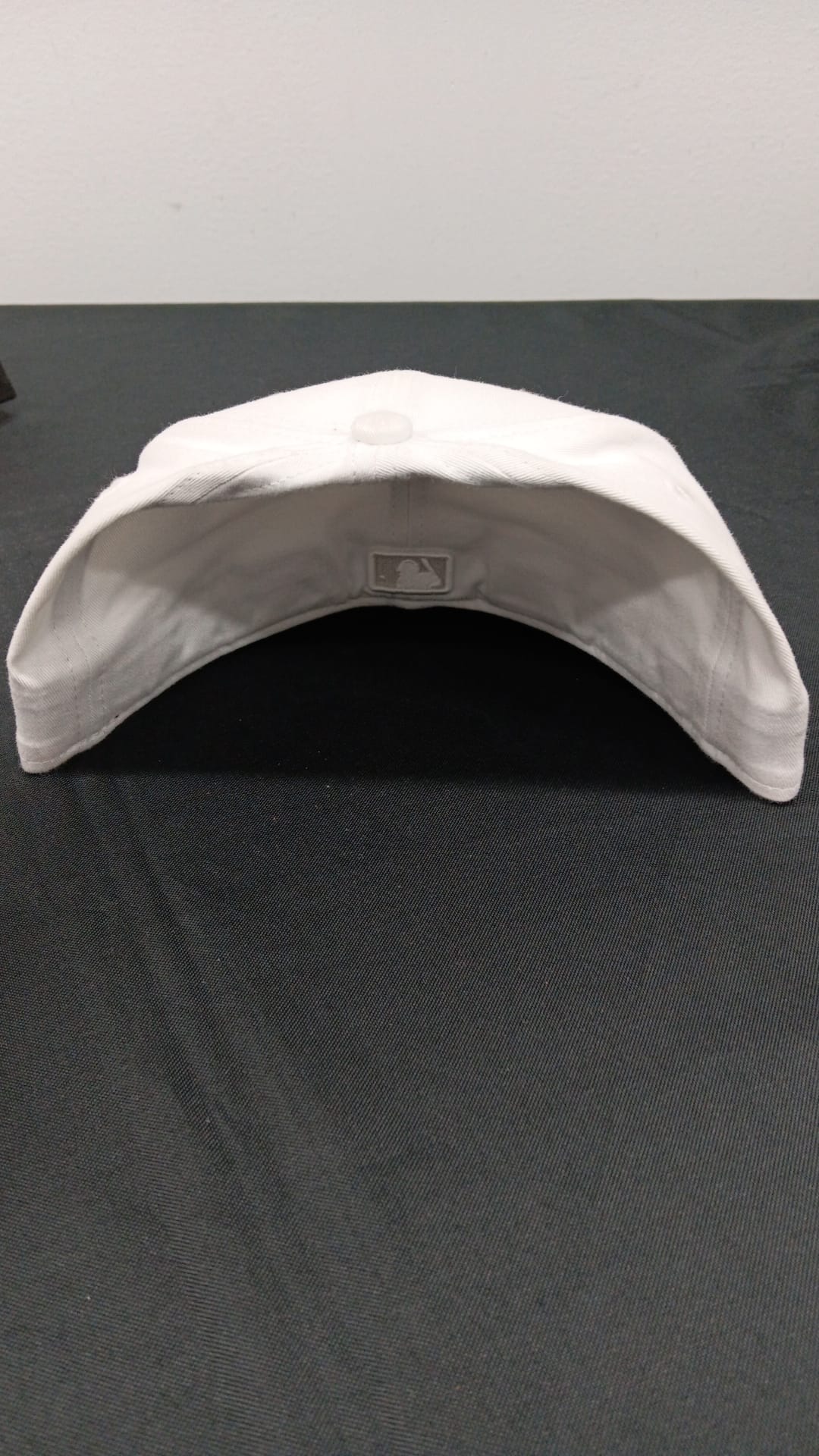 🧢 Wholesale Bulk Hat Box – 20 Premium Hats (HAT-1009)