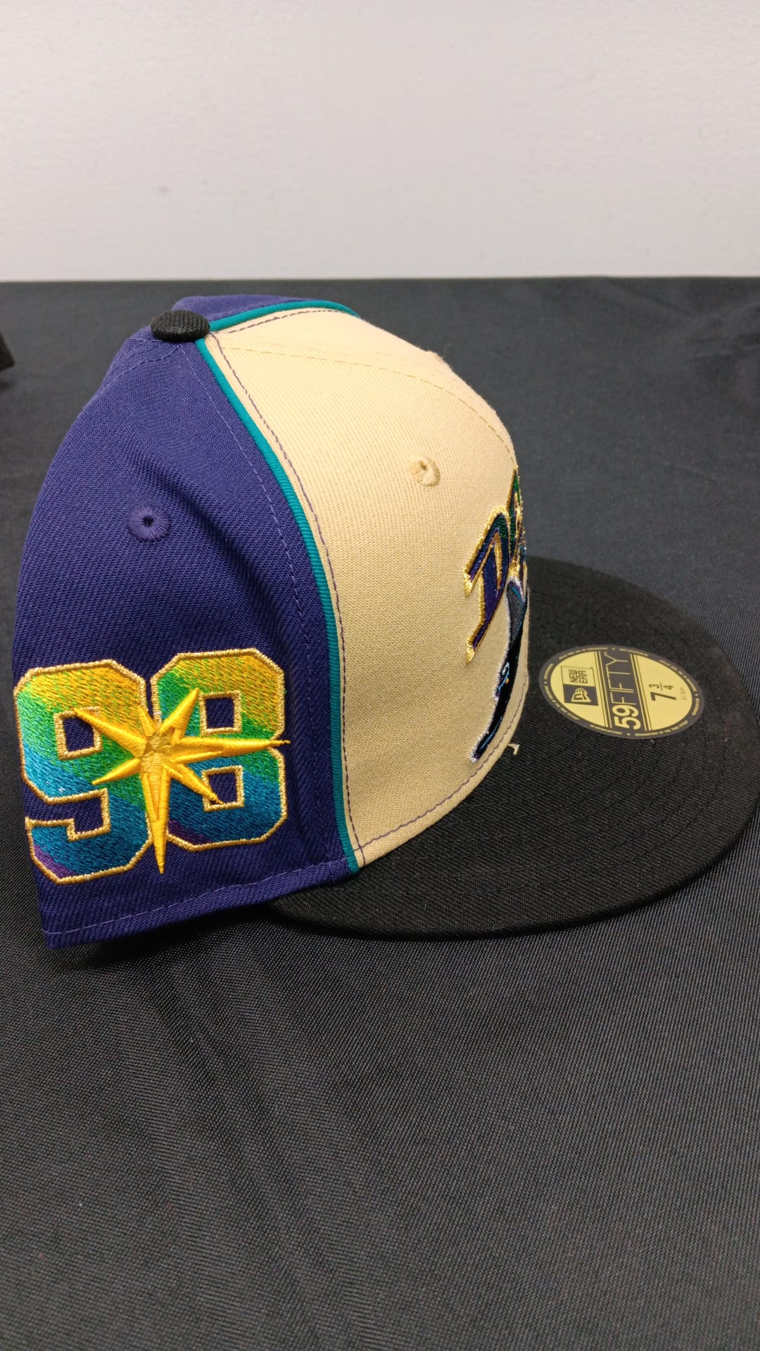 🧢 Wholesale Bulk Hat Box – 20 Premium Hats (HAT-1009)
