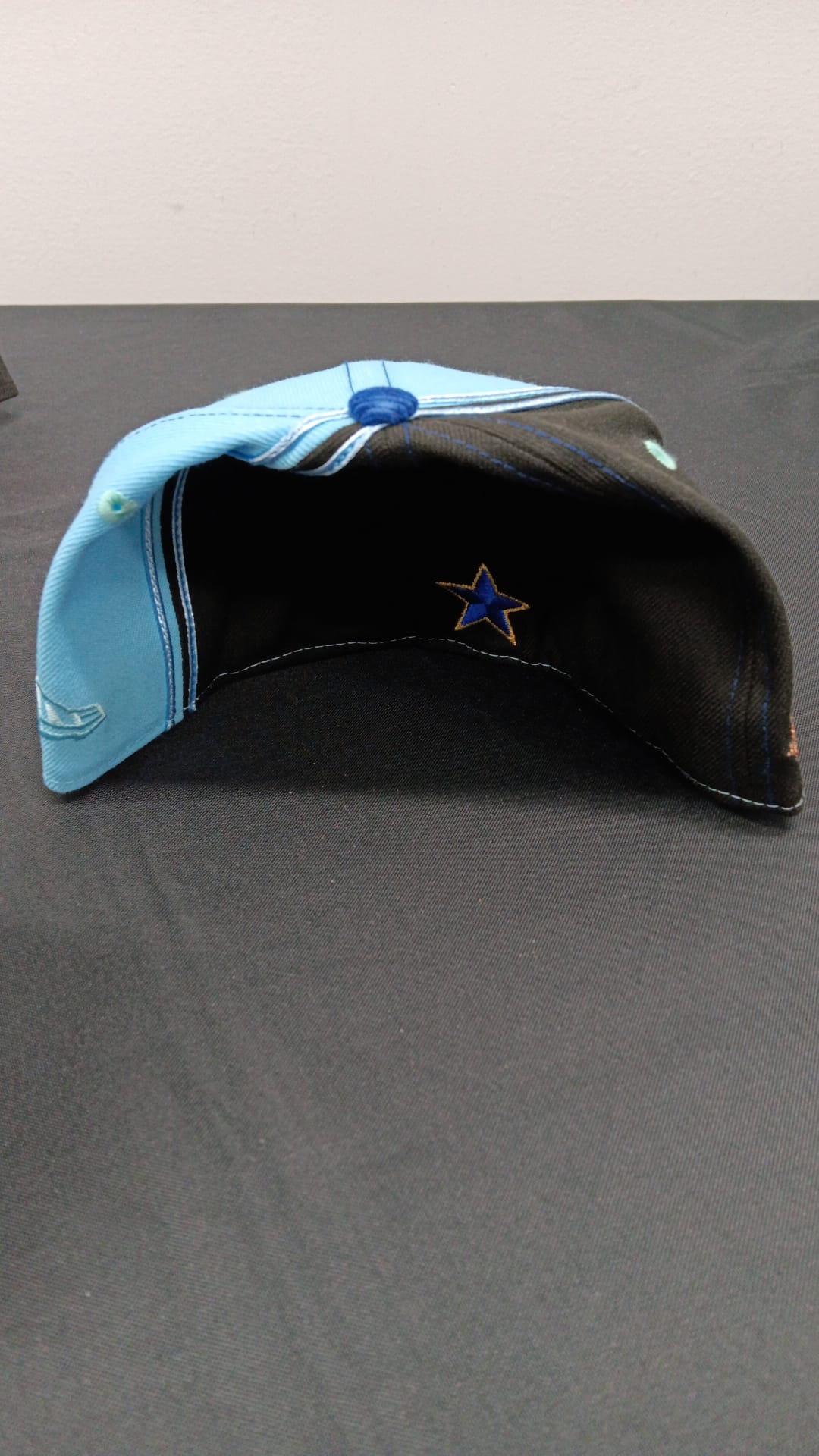 🧢 Wholesale Bulk Hat Box – 20 Premium Hats (HAT-1009)