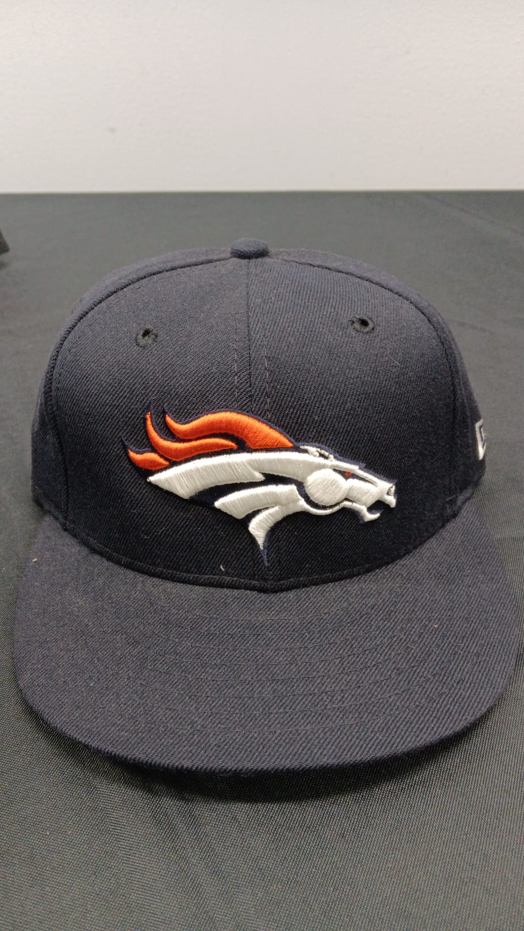 🧢 Wholesale Bulk Hat Box – 20 Premium Hats (HAT-1009)
