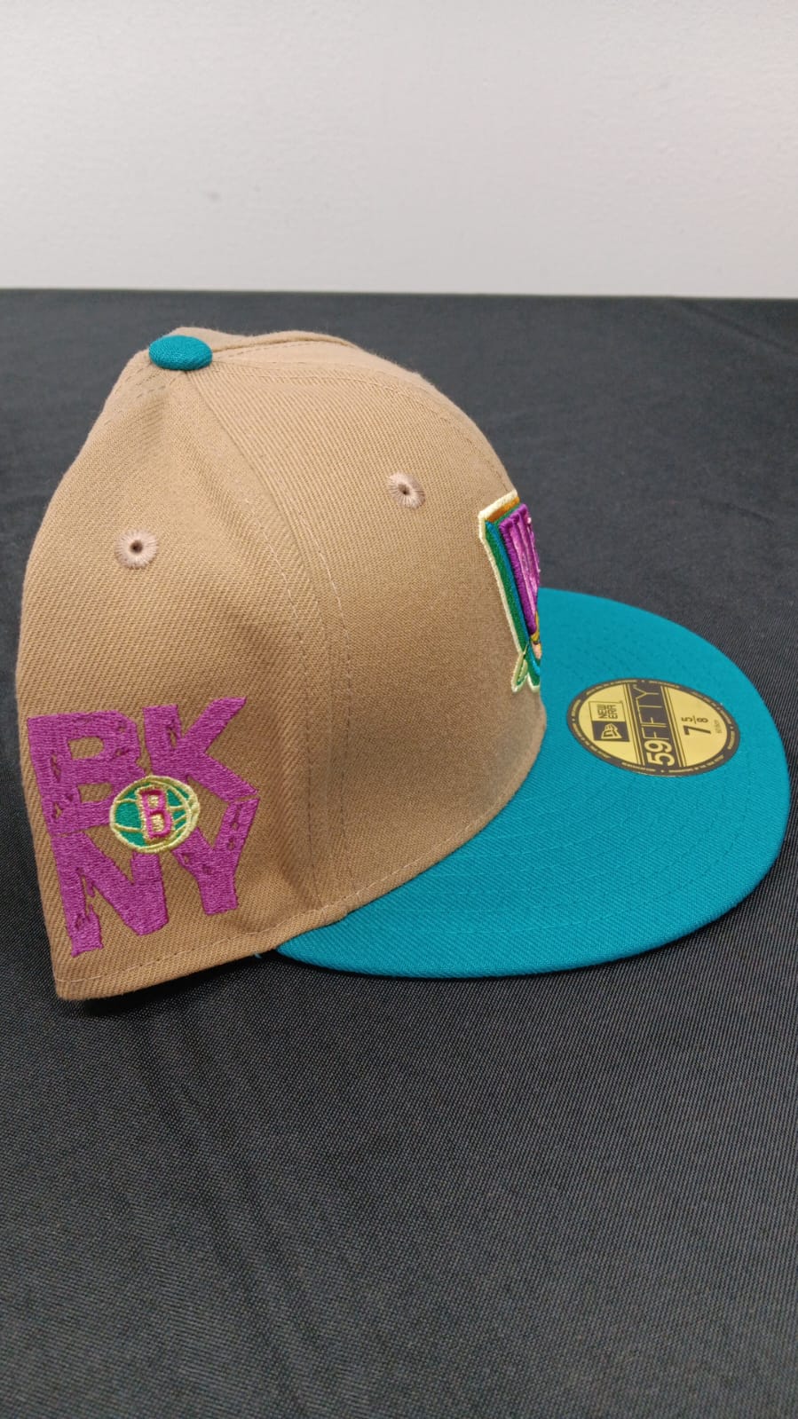 🧢 Wholesale Bulk Hat Box – 20 Premium Hats (HAT-1010)