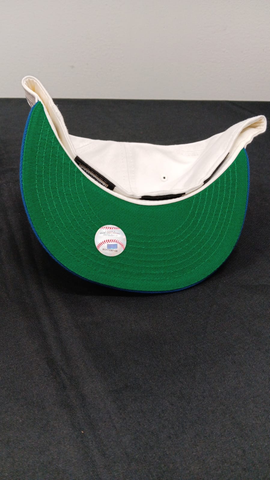 🧢 Wholesale Bulk Hat Box – 20 Premium Hats (HAT-1010)