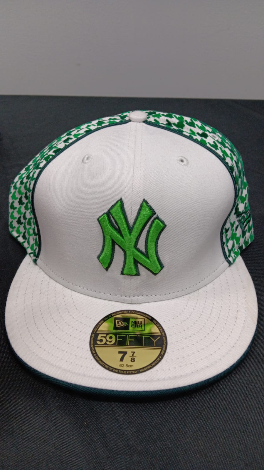 🧢 Wholesale Bulk Hat Box – 20 Premium Hats (HAT-1010)