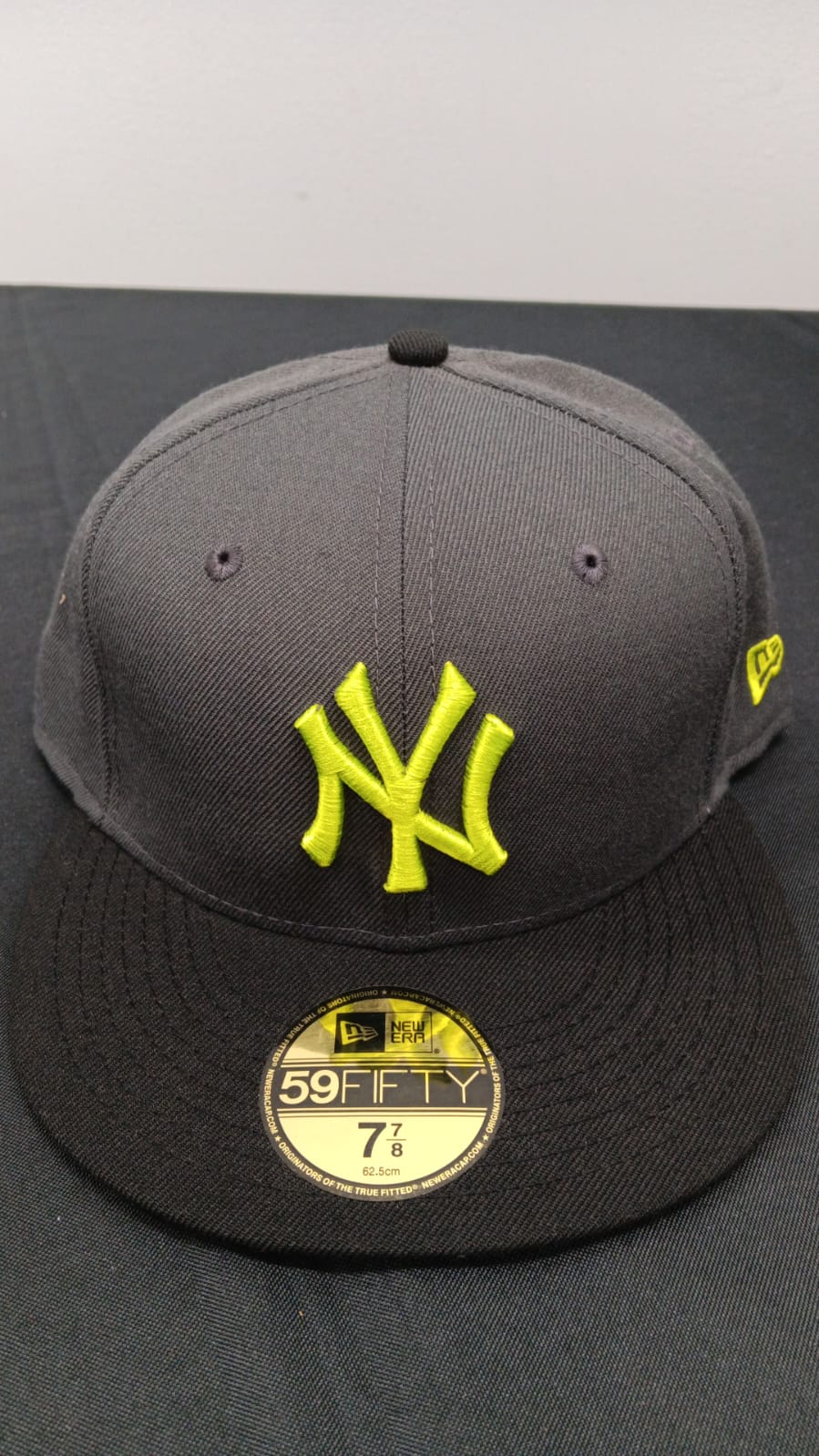 π§’ Wholesale Bulk Hat Box β 20 Premium Hats (HAT-1011)
