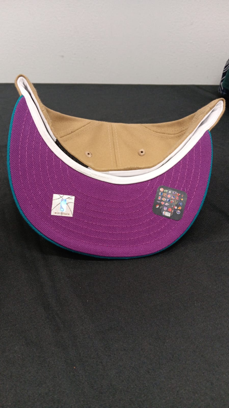 🧢 Wholesale Bulk Hat Box – 20 Premium Hats (HAT-1011)