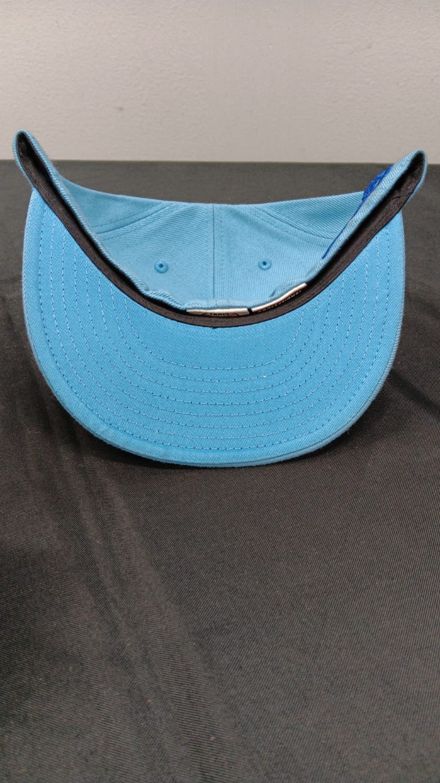 🧢 Wholesale Bulk Hat Box – 20 Premium Hats (HAT-1011)