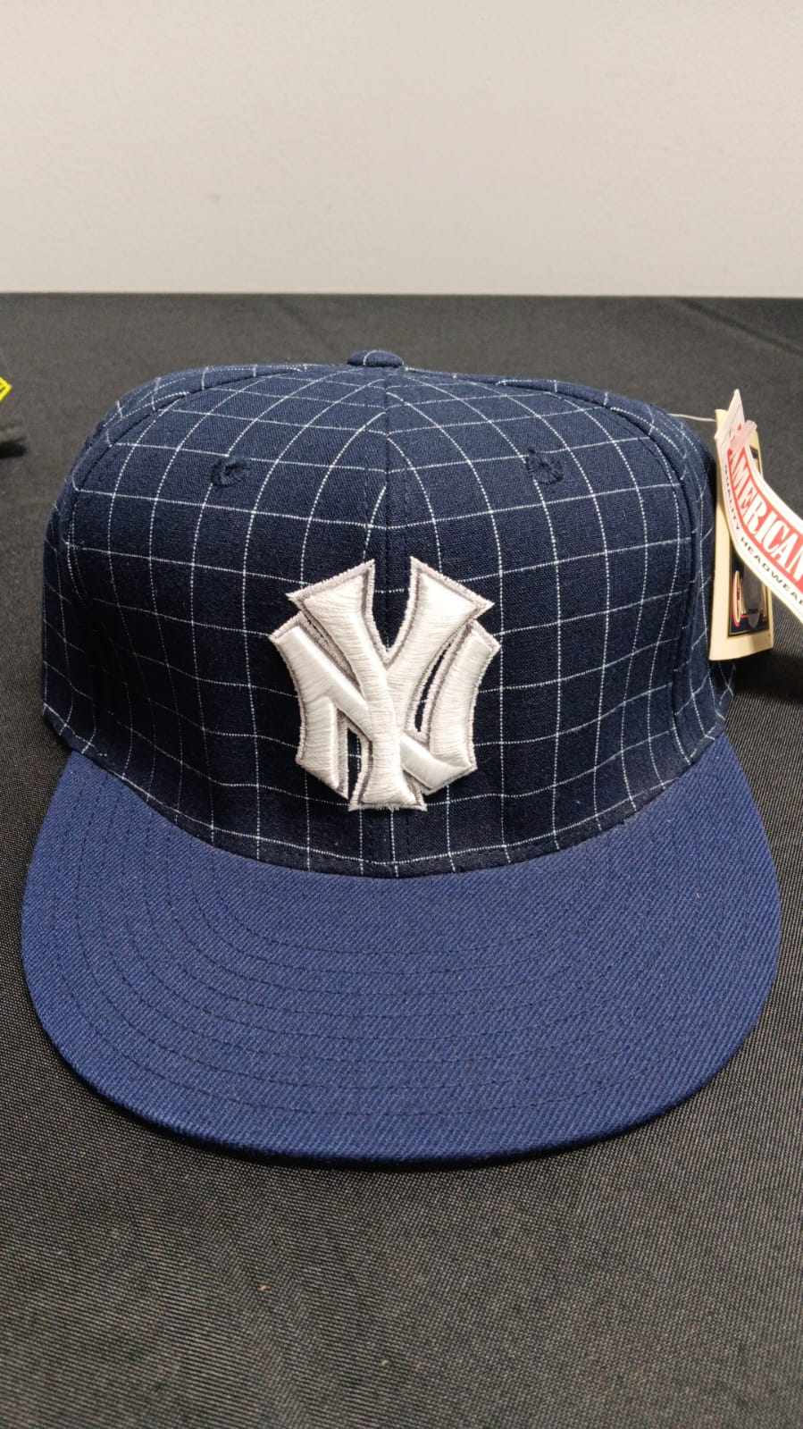 🧢 Wholesale Bulk Hat Box – 20 Premium Hats (HAT-1011)