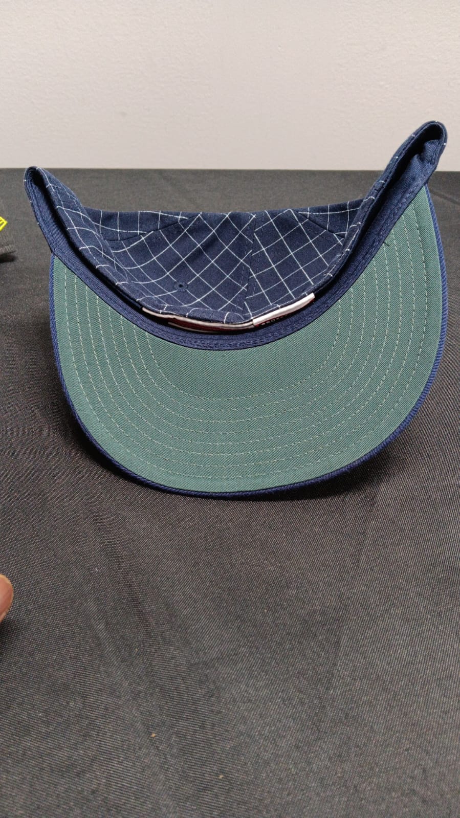 🧢 Wholesale Bulk Hat Box – 20 Premium Hats (HAT-1011)