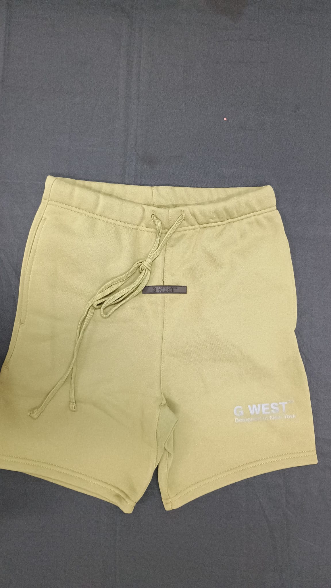 π Wholesale Bulk Clothing Box β 20 Mixed Apparel Items (CLOTHING-1001)