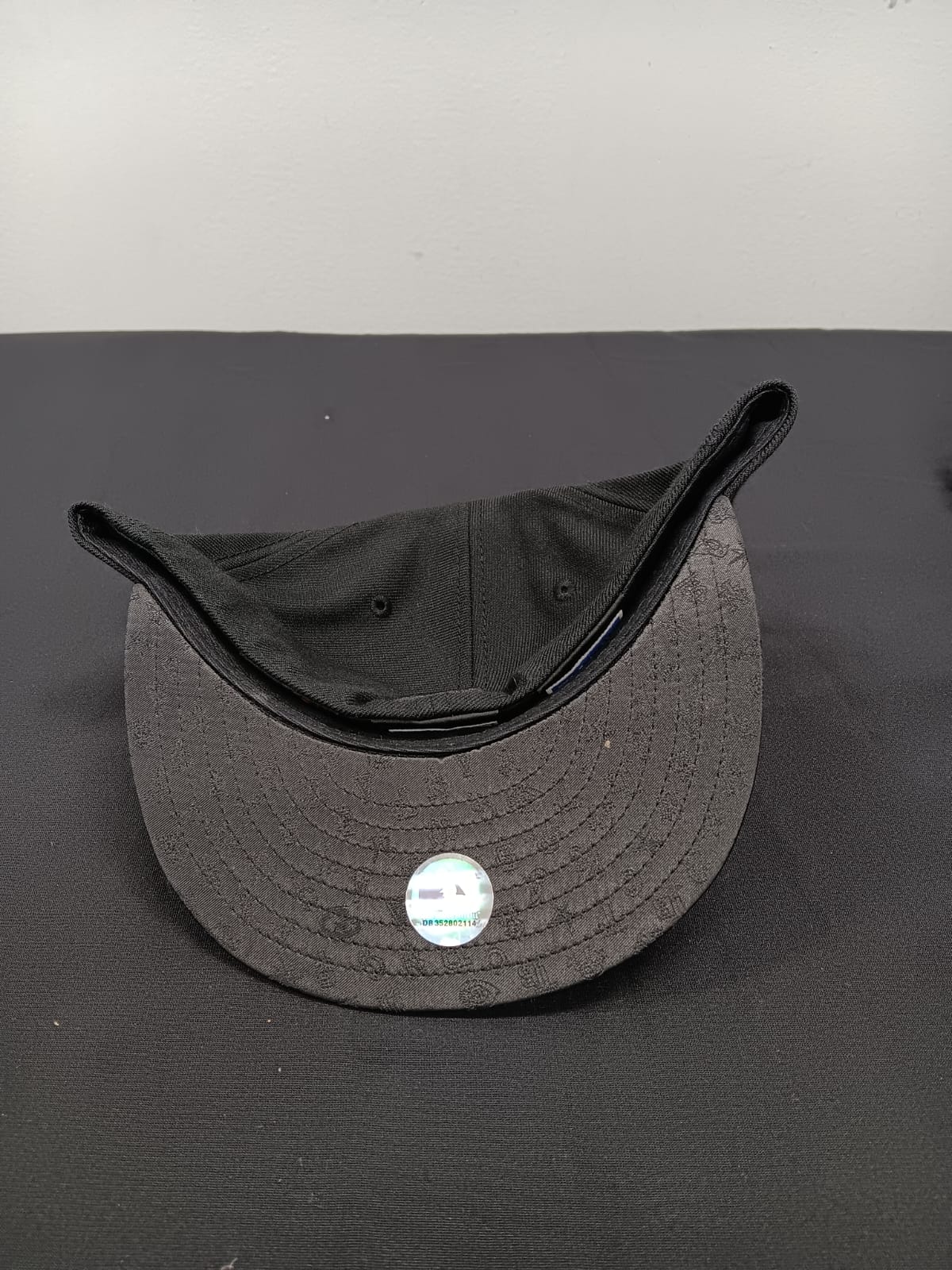 🧢 Wholesale Bulk Hat Box – 20 Premium Hats (HAT-1012)