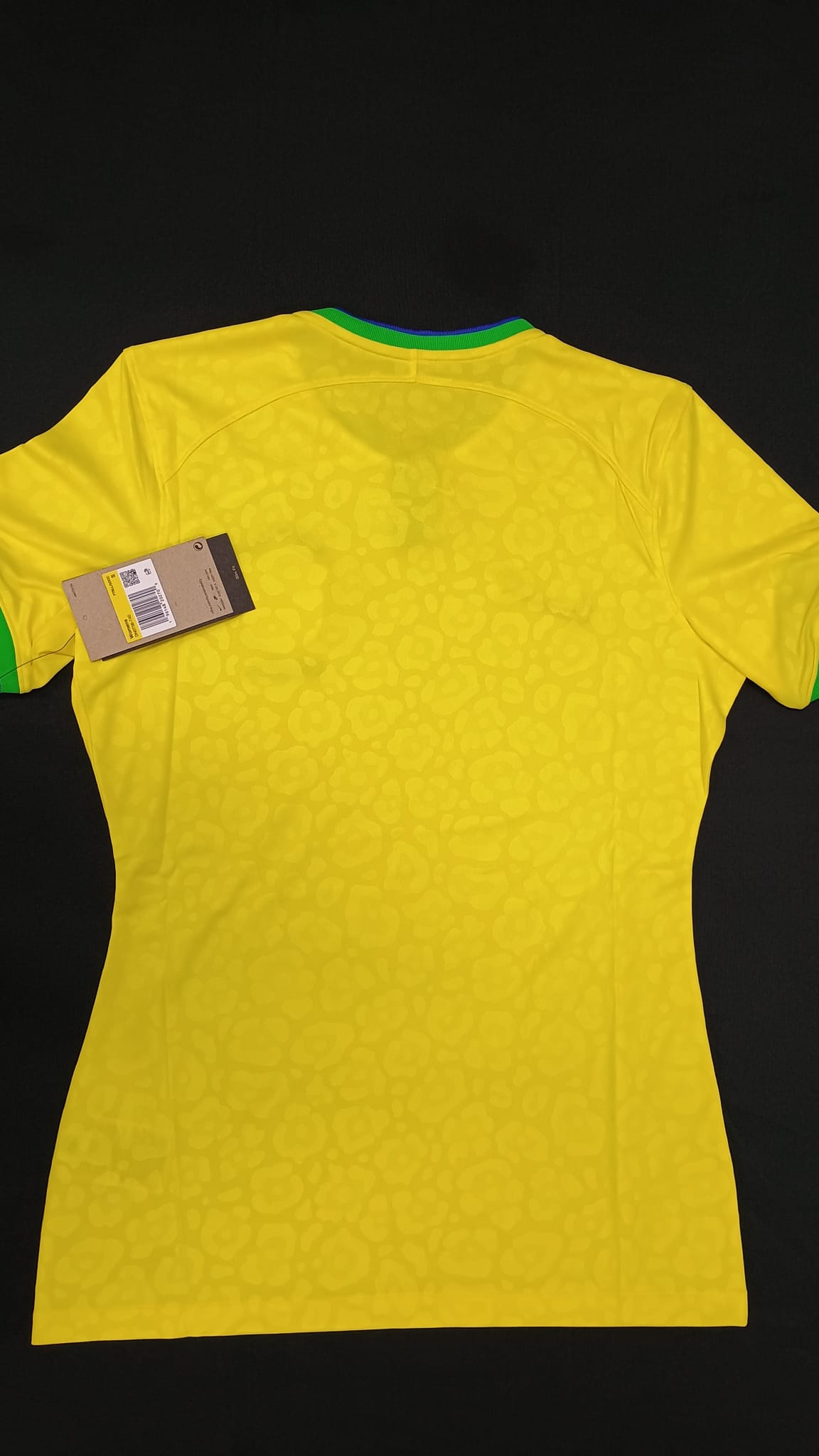 π Wholesale Bulk Clothing Box β 20 Mixed Apparel Items (CLOTHING-1001)