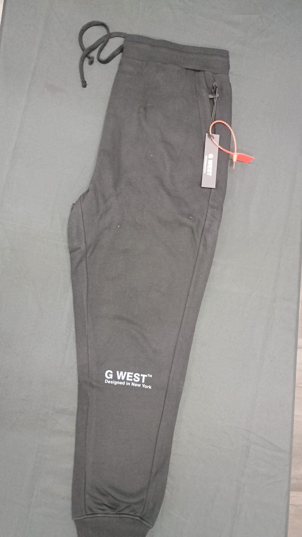 π Wholesale Bulk Clothing Box β 20 Mixed Apparel Items (CLOTHING-1001)