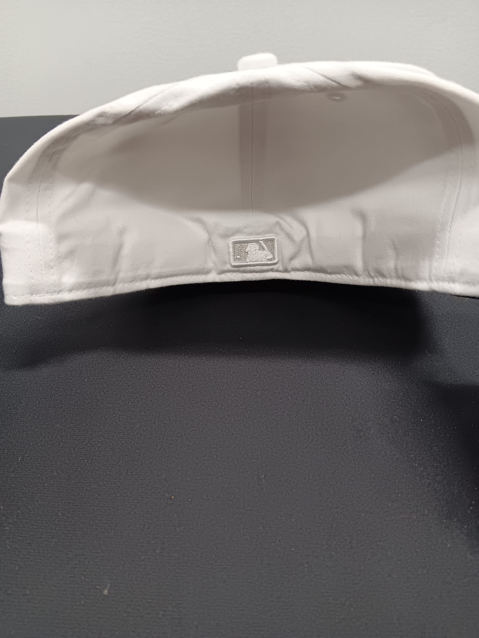 🧢 Wholesale Bulk Hat Box – 20 Premium Hats (HAT-1013)