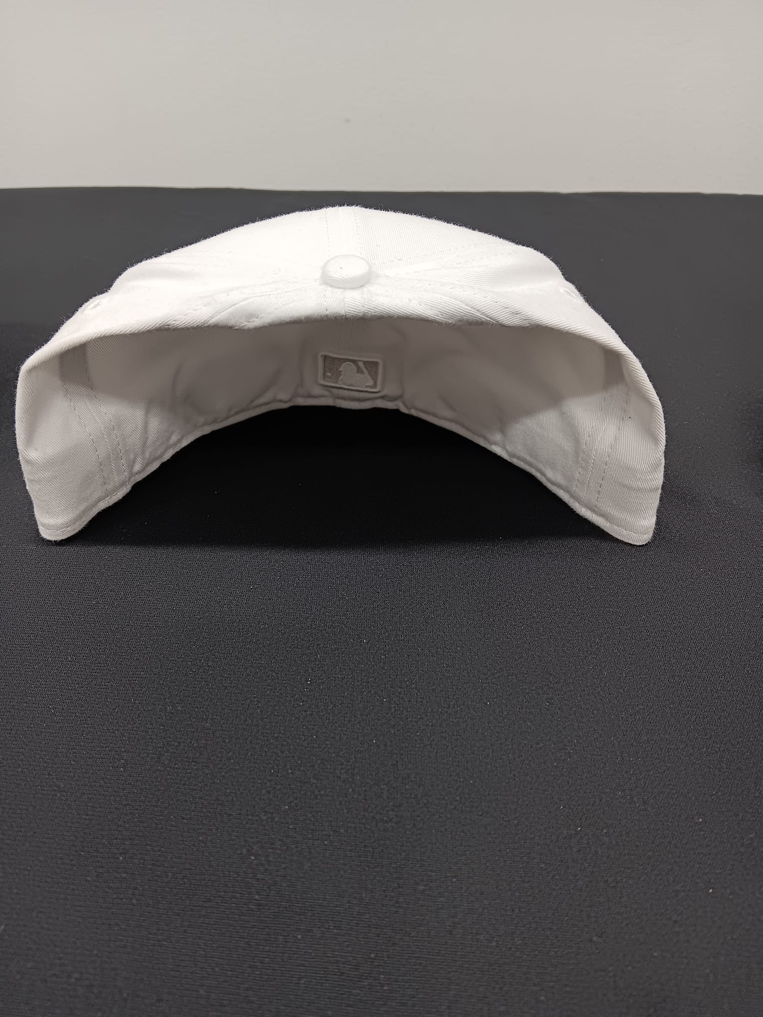 🧢 Wholesale Bulk Hat Box – 20 Premium Hats (HAT-1014)