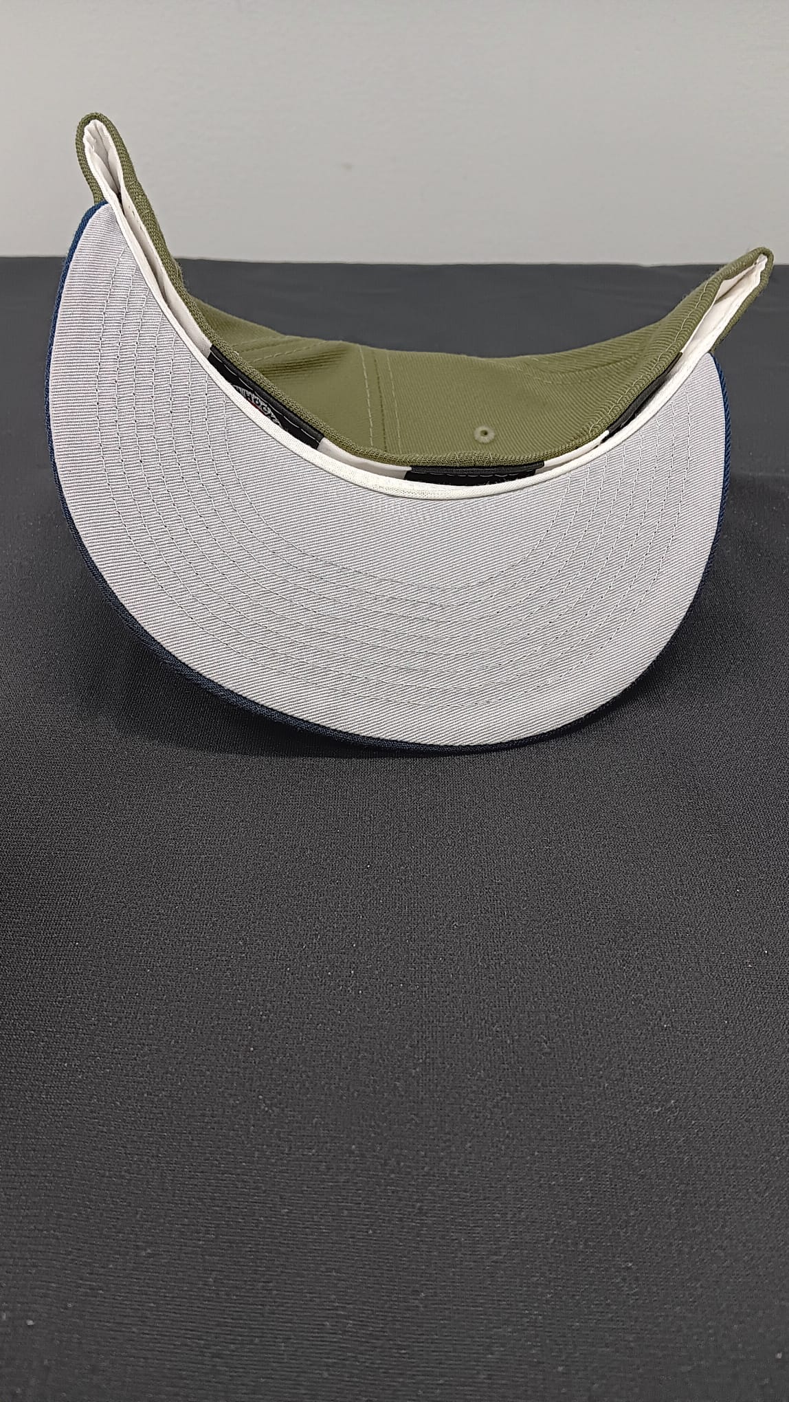 🧢 Wholesale Bulk Hat Box – 20 Premium Hats (HAT-1015)