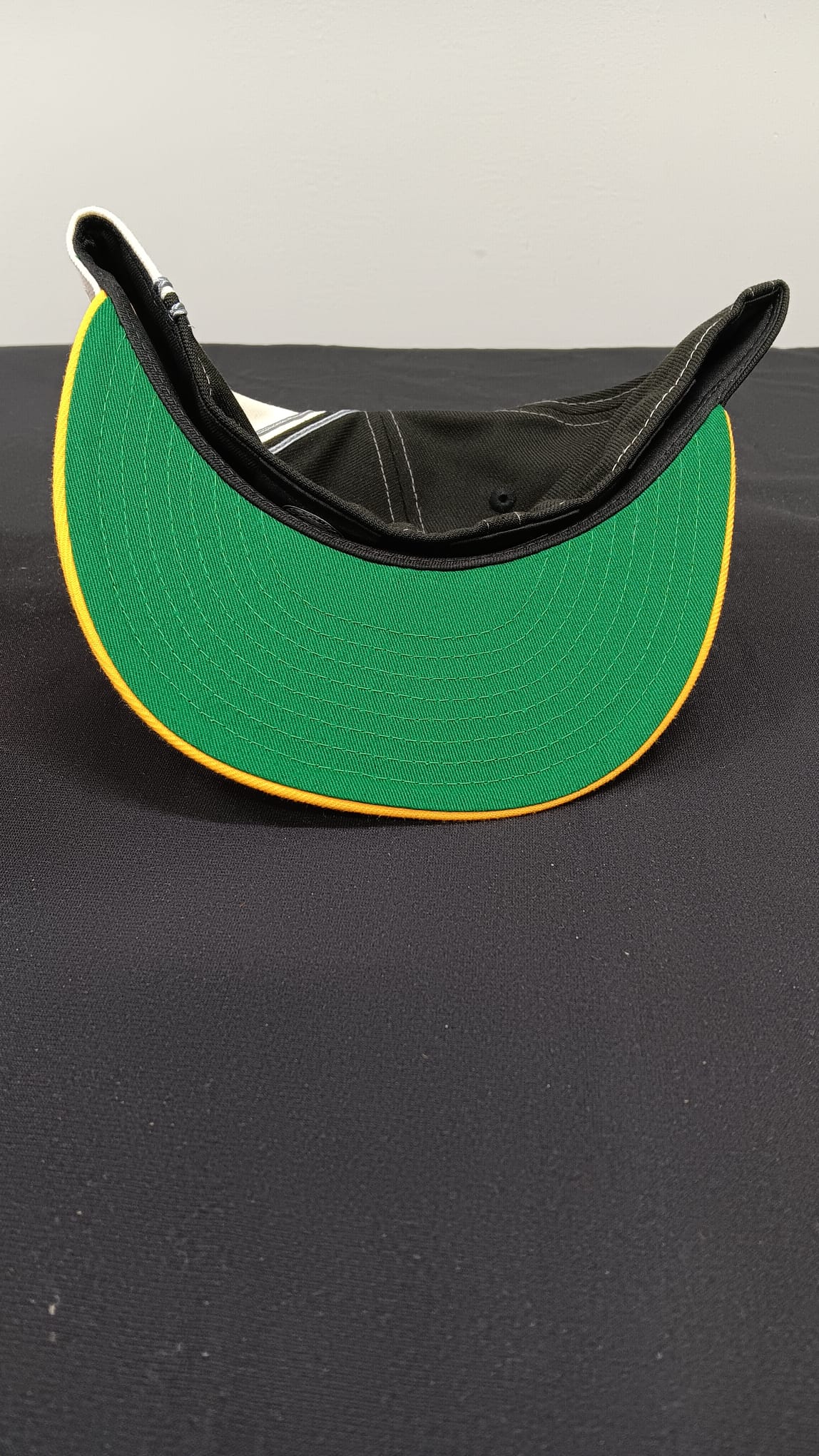 🧢 Wholesale Bulk Hat Box – 20 Premium Hats (HAT-1016)