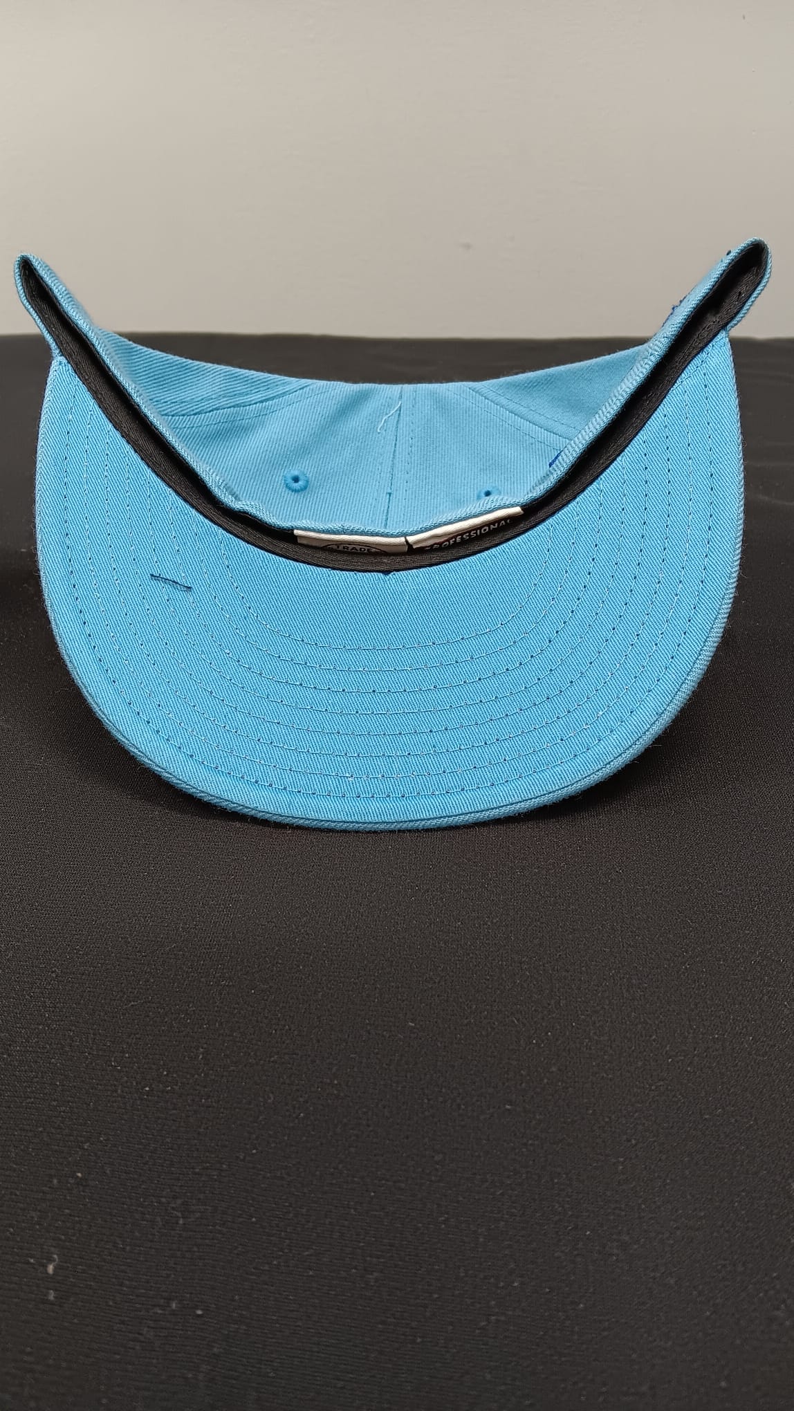 🧢 Wholesale Bulk Hat Box – 20 Premium Hats (HAT-1016)