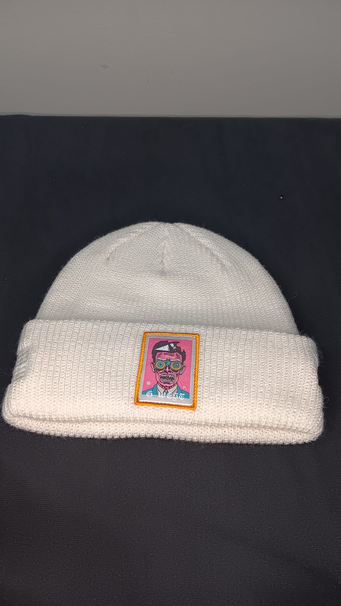 🧢 Wholesale Bulk Hat Box – 20 Premium BEANIES (HAT-1018)
