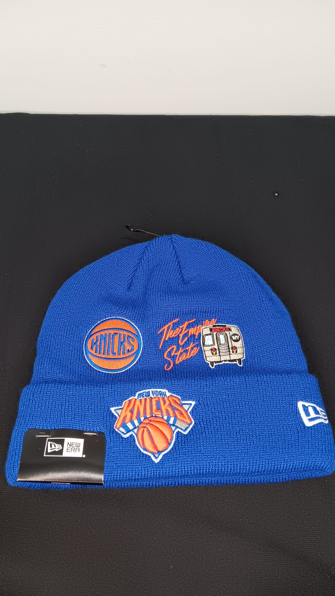 🧢 Wholesale Bulk Hat Box – 20 Premium BEANIES (HAT-1018)