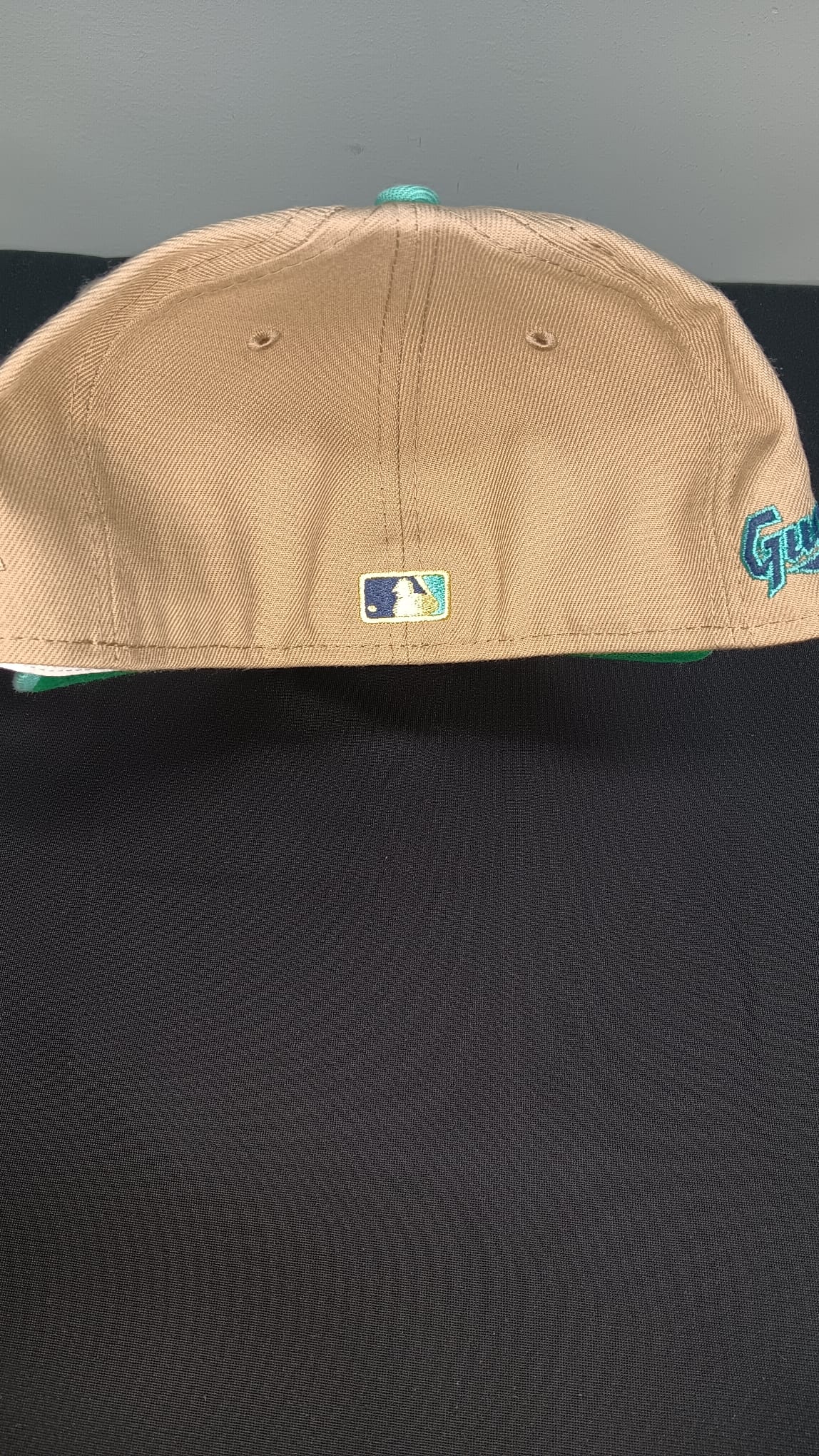 🧢 Wholesale Bulk Hat Box – 20 Premium Hats (HAT-1020)