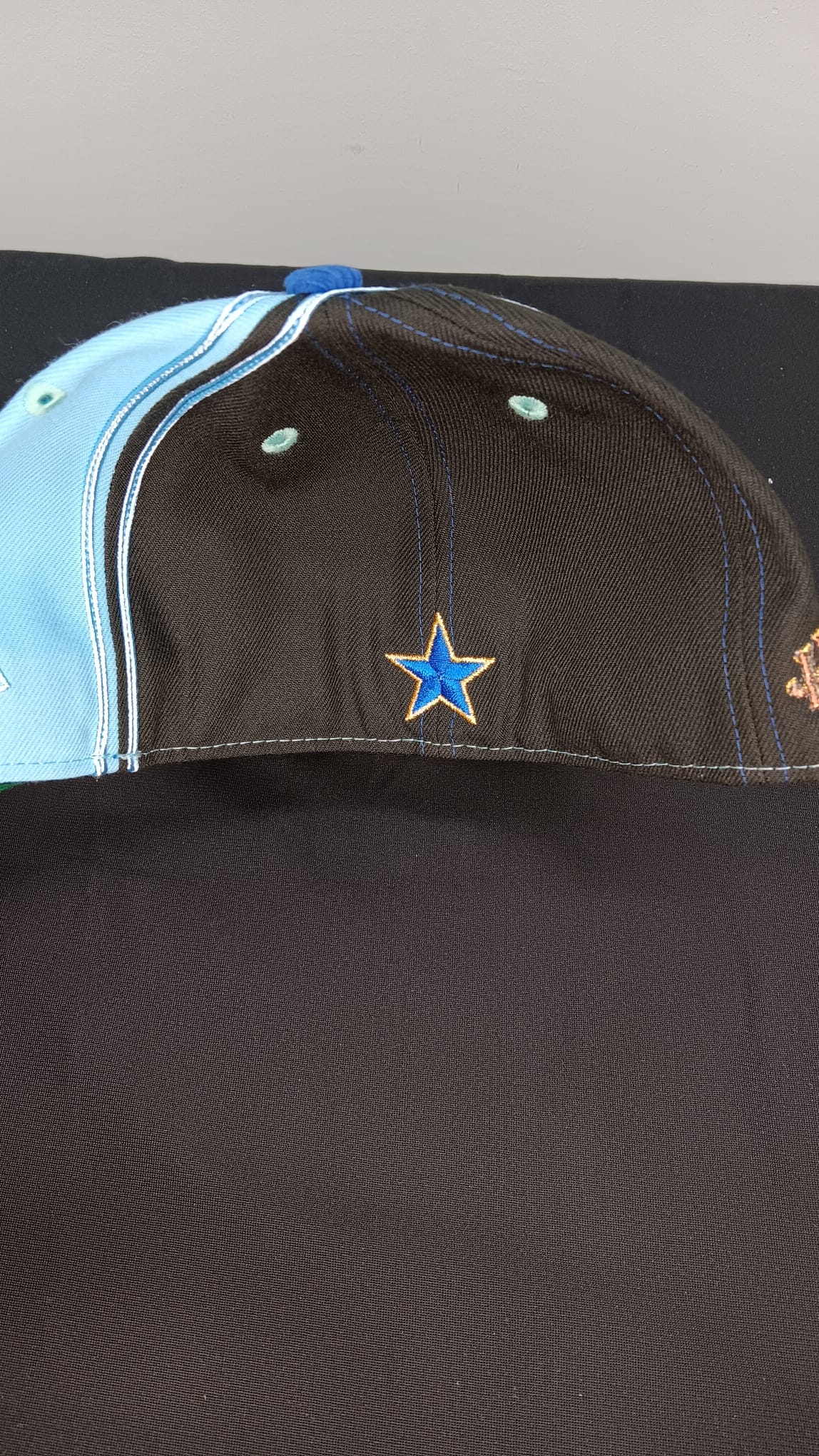 🧢 Wholesale Bulk Hat Box – 20 Premium Hats (HAT-1020)