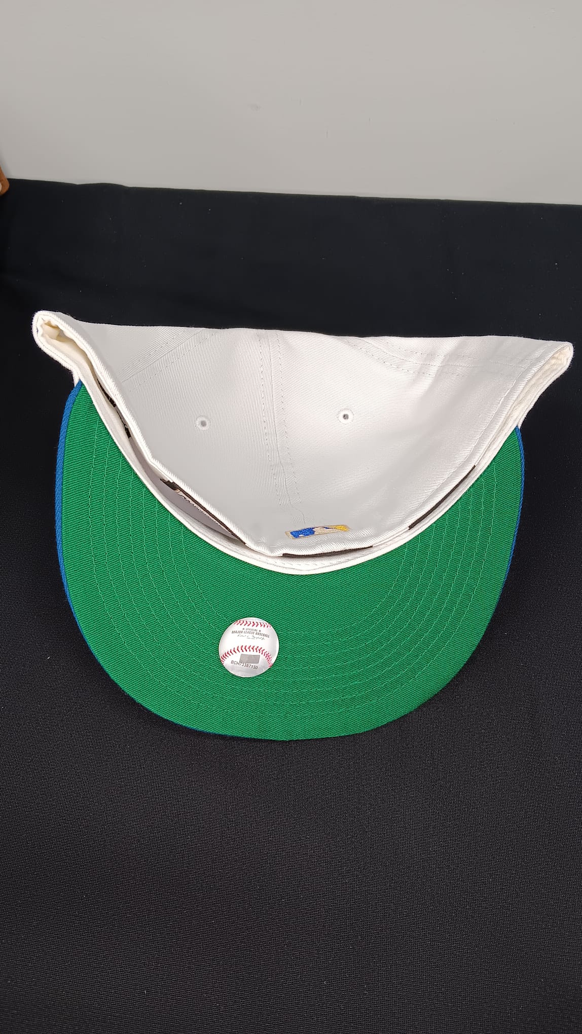 🧢 Wholesale Bulk Hat Box – 20 Premium Hats (HAT-1020)