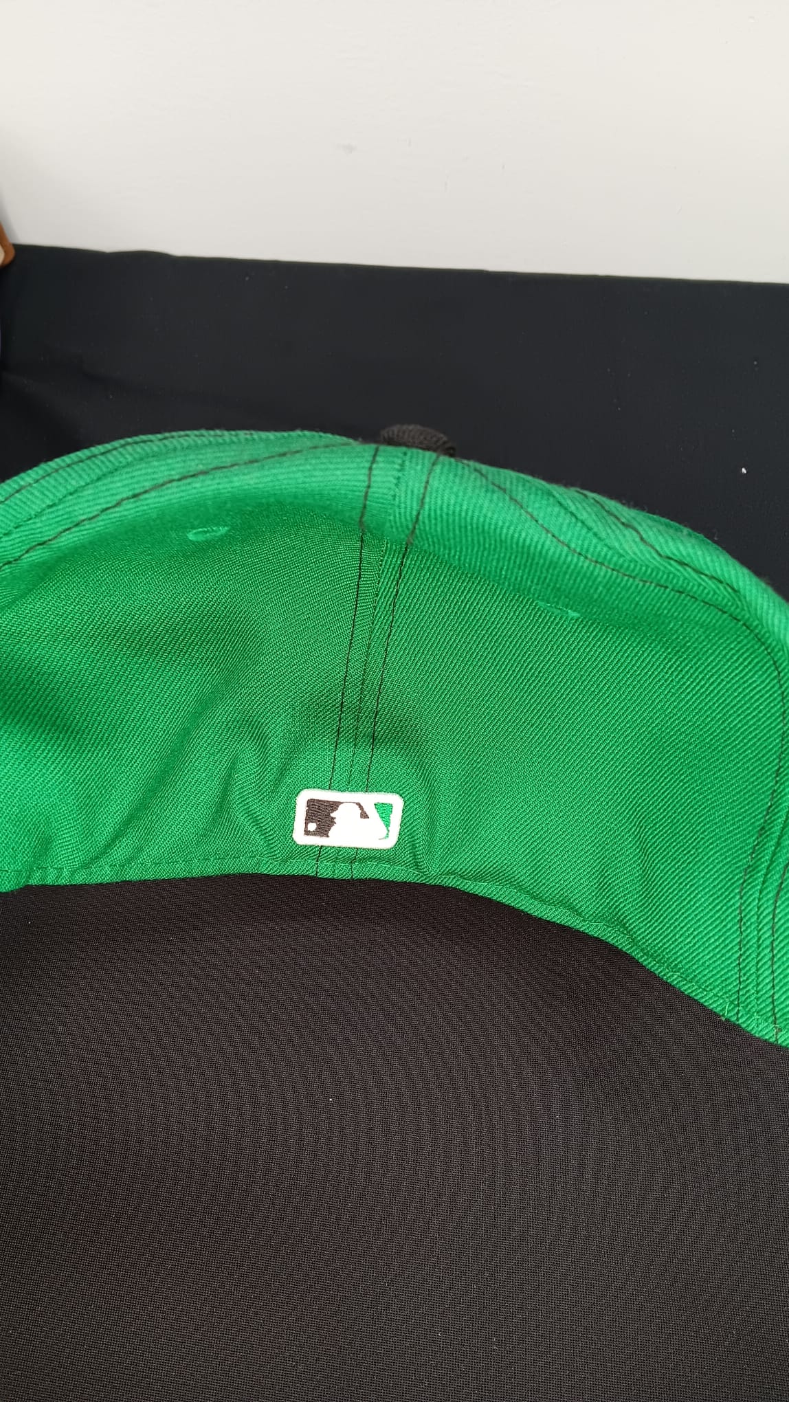 🧢 Wholesale Bulk Hat Box – 20 Premium Hats (HAT-1020)