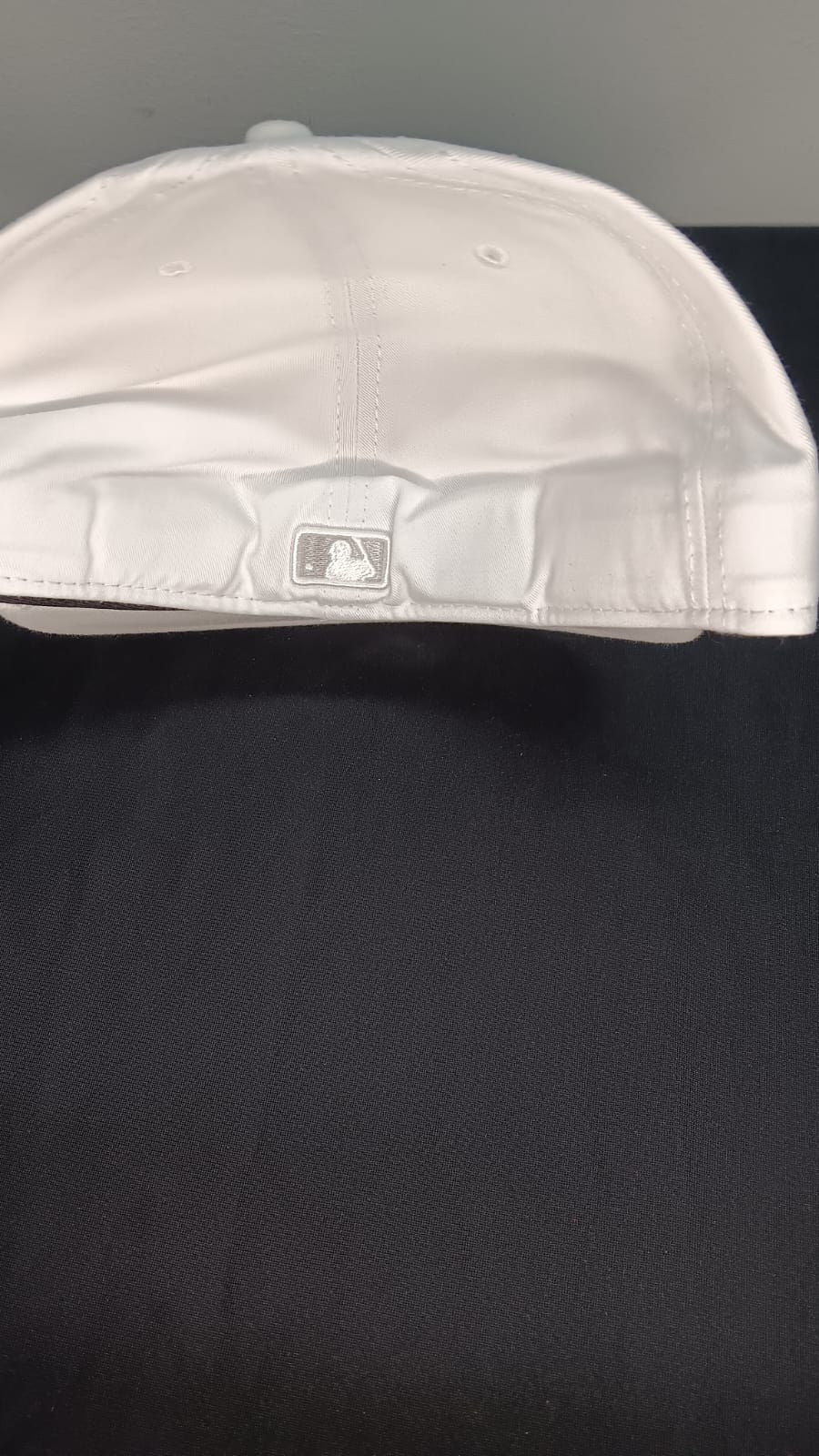 🧢 Wholesale Bulk Hat Box – 20 Premium Hats (HAT-1023)