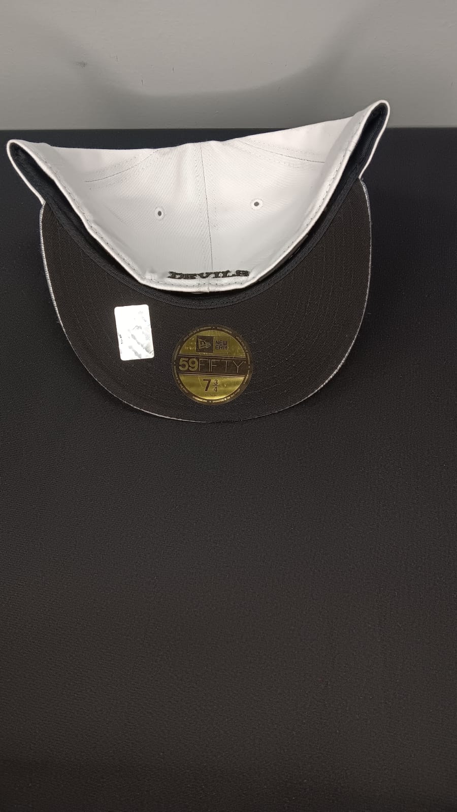🧢 Wholesale Bulk Hat Box – 20 Premium Hats (HAT-1023)
