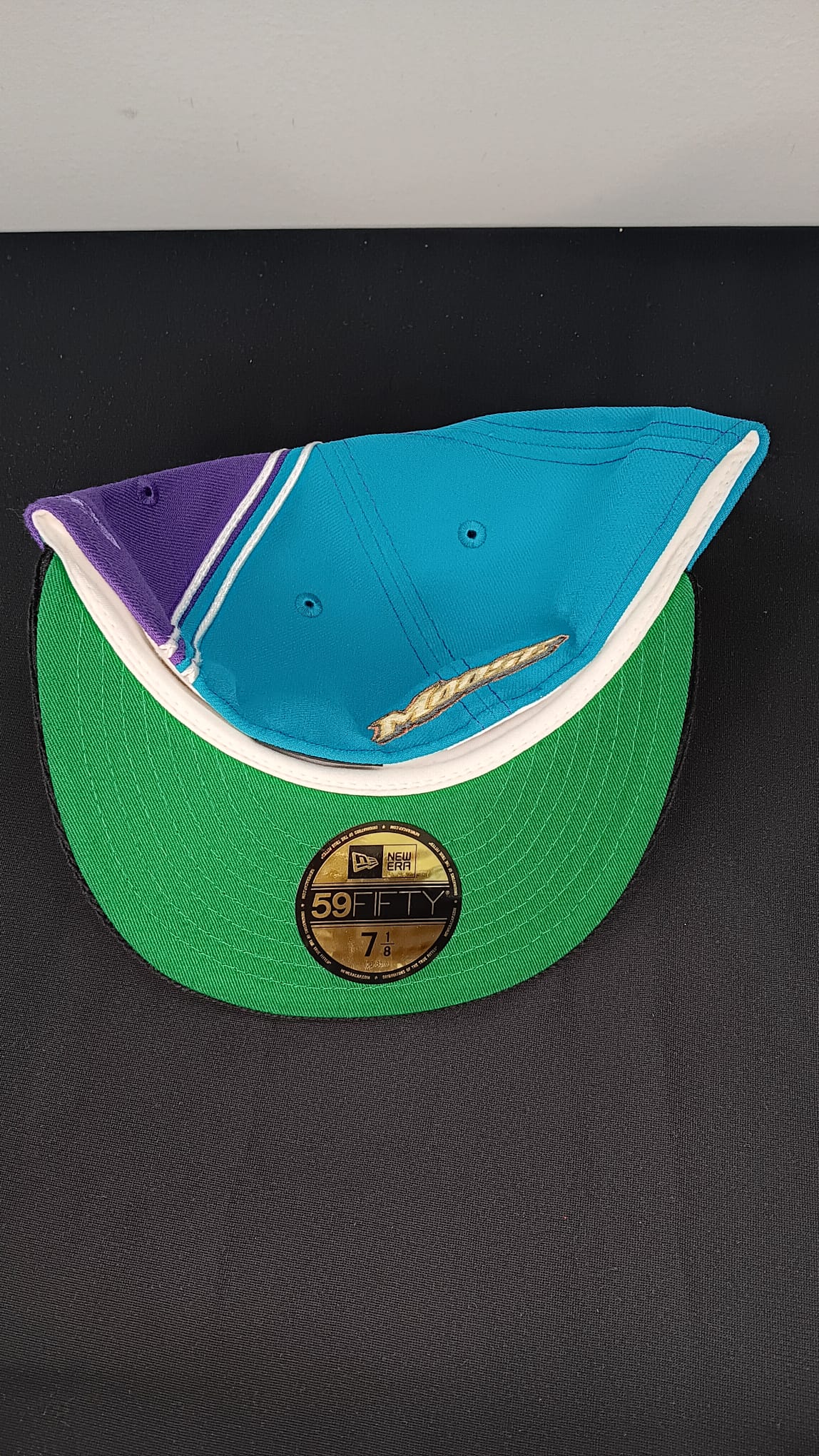🧢 Wholesale Bulk Hat Box – 20 Premium Hats (HAT-1025)