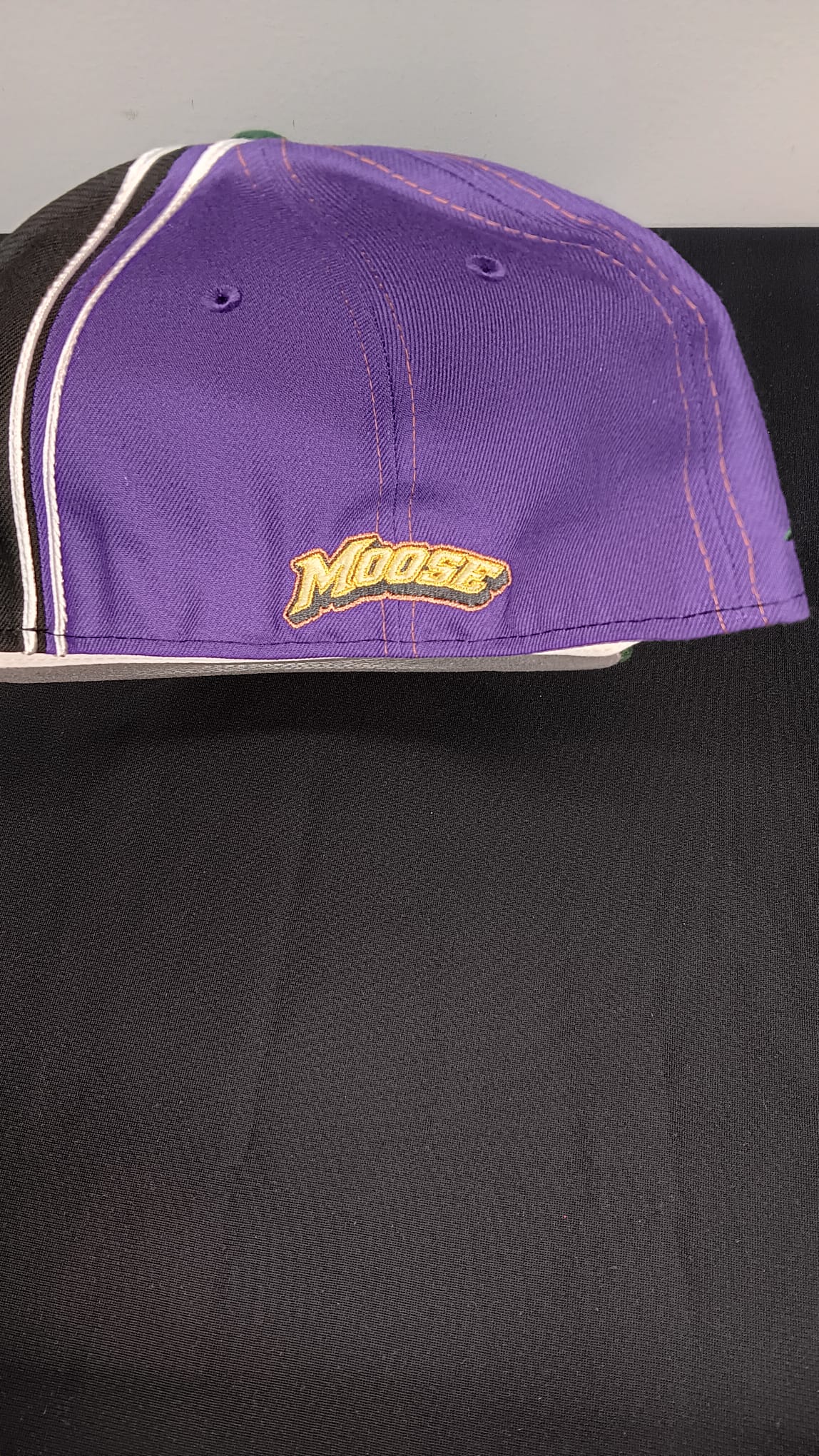 🧢 Wholesale Bulk Hat Box – 20 Premium Hats (HAT-1025)