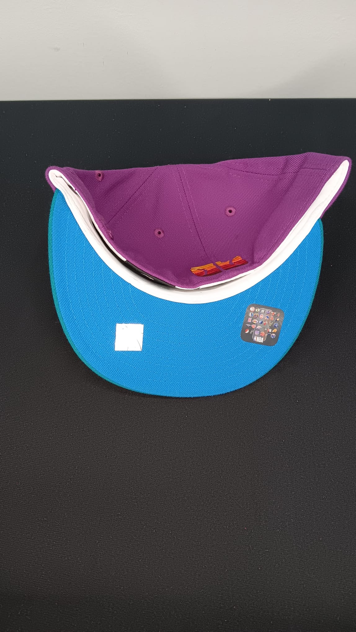 🧢 Wholesale Bulk Hat Box – 20 Premium Hats (HAT-1025)