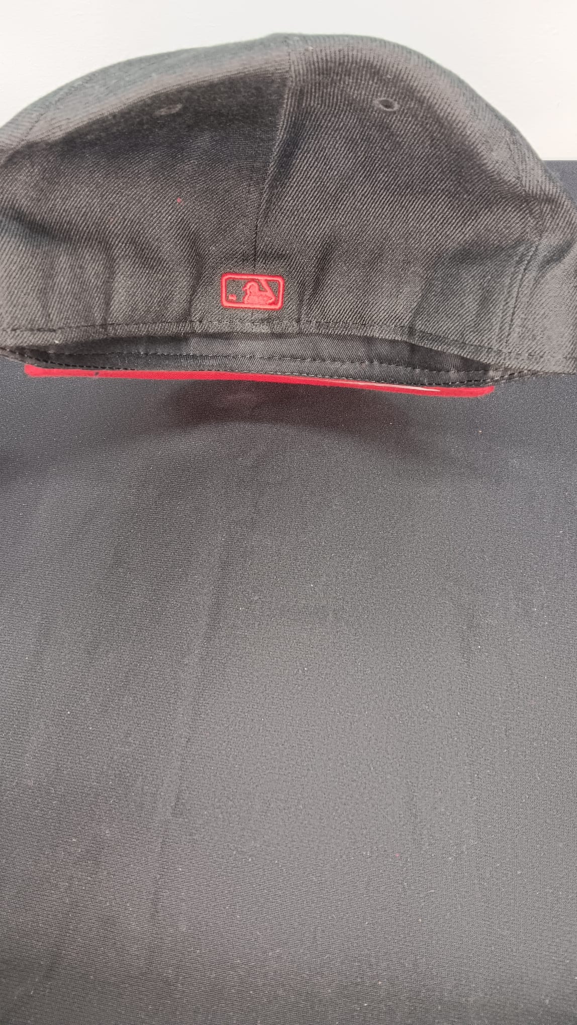 🧢 Wholesale Bulk Hat Box – 20 Premium Hats (HAT-1025)