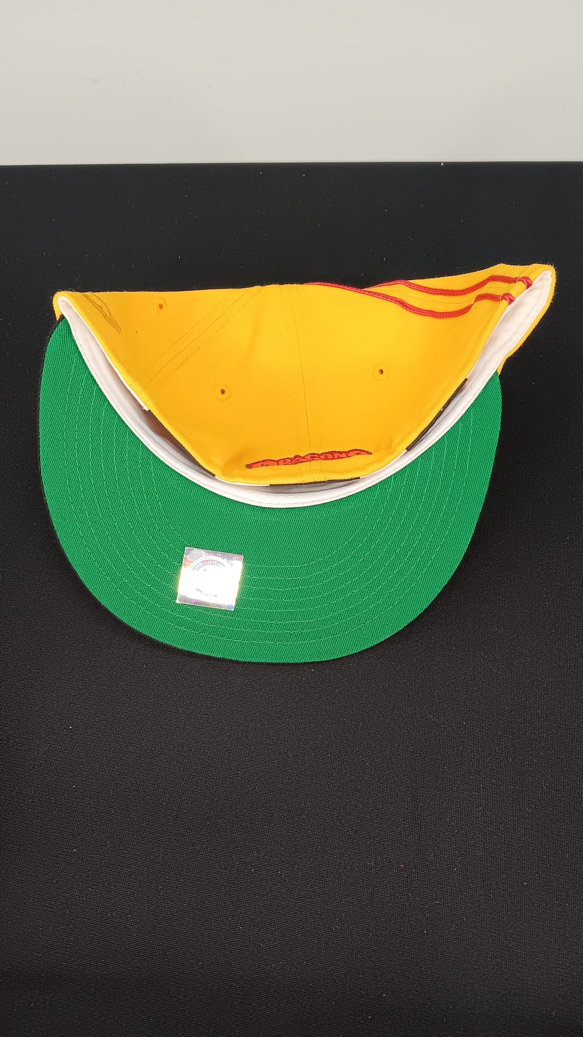 🧢 Wholesale Bulk Hat Box – 20 Premium Hats (HAT-1025)