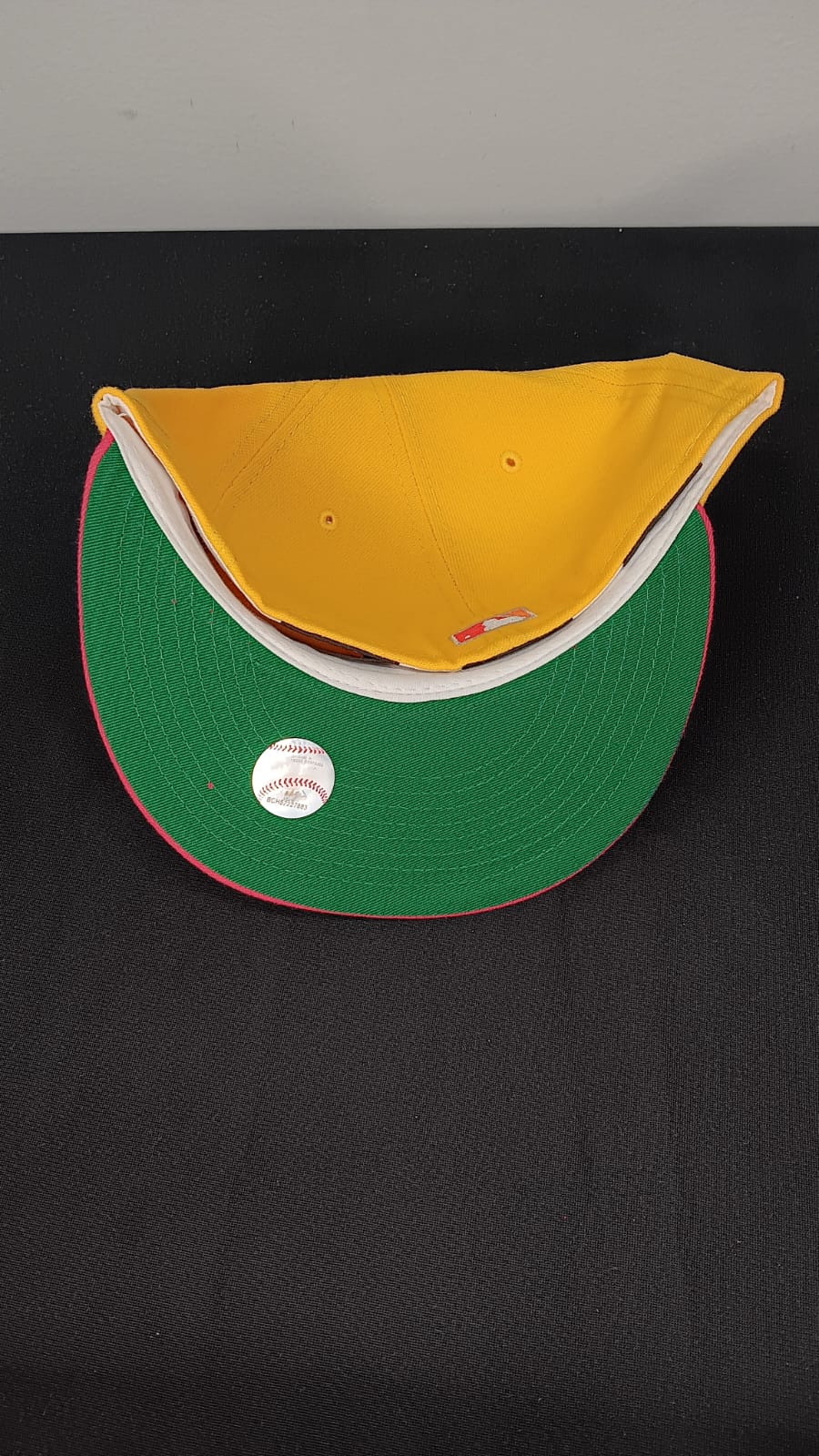🧢 Wholesale Bulk Hat Box – 20 Premium Hats (HAT-1026)