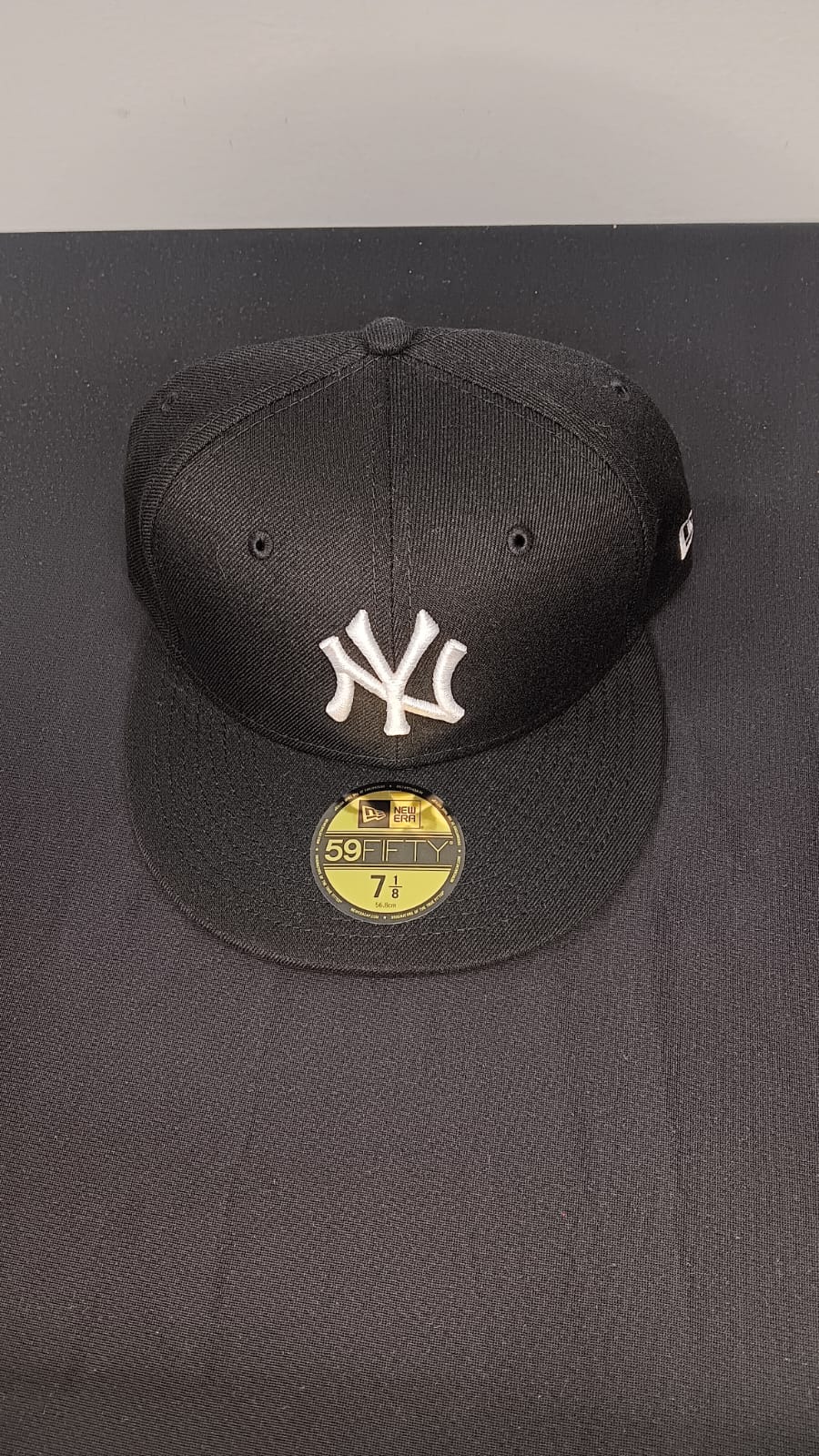 🧢 Wholesale Bulk Hat Box – 20 Premium Hats (HAT-1027)