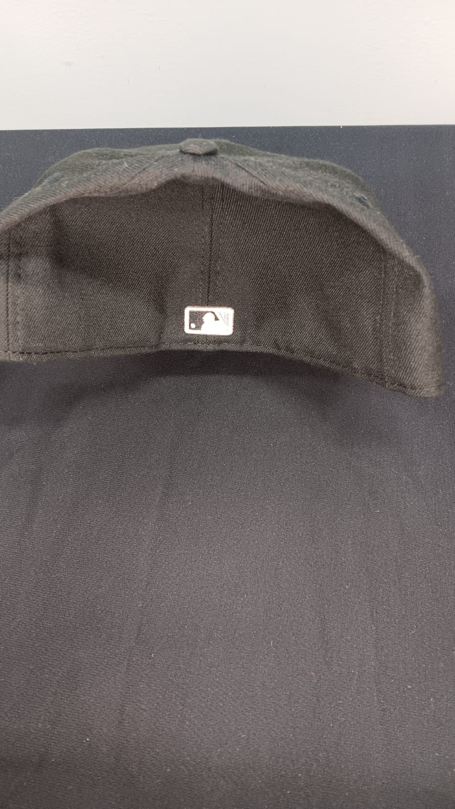 🧢 Wholesale Bulk Hat Box – 20 Premium Hats (HAT-1027)